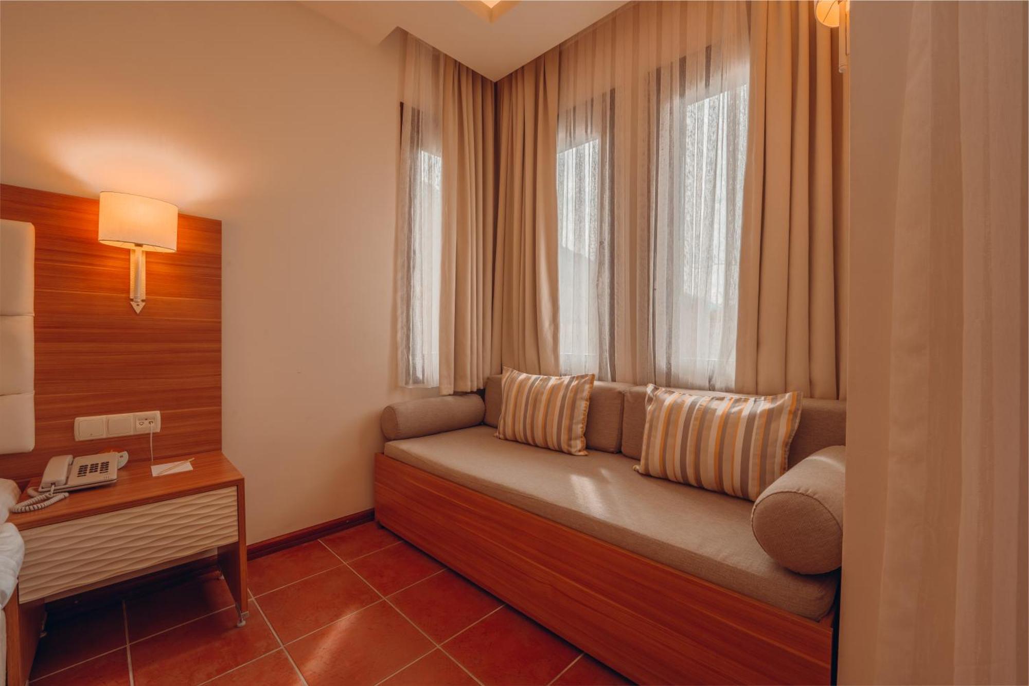 Hotel Sundia By Liberty Suncity 4*