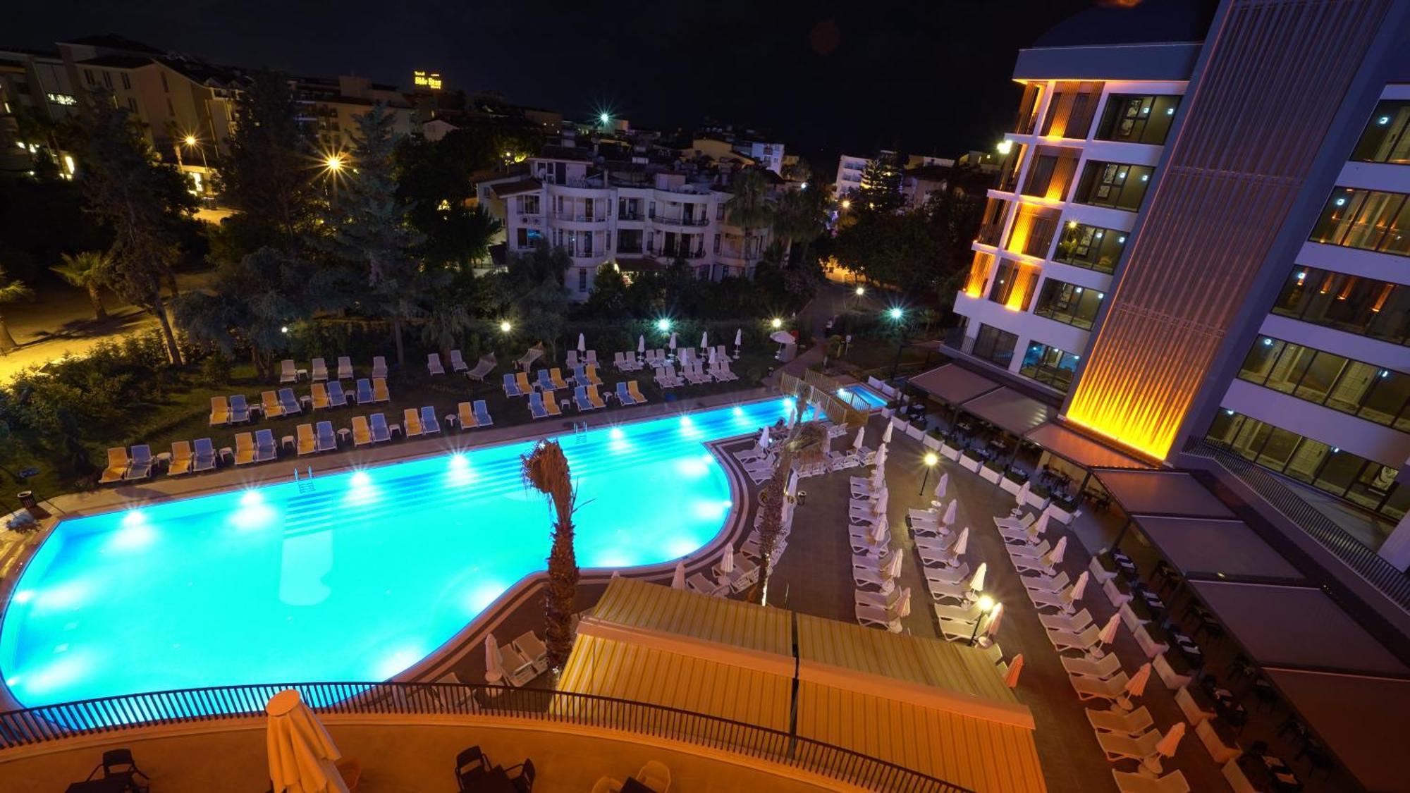 The Raga Ultra (adults Only) 5*