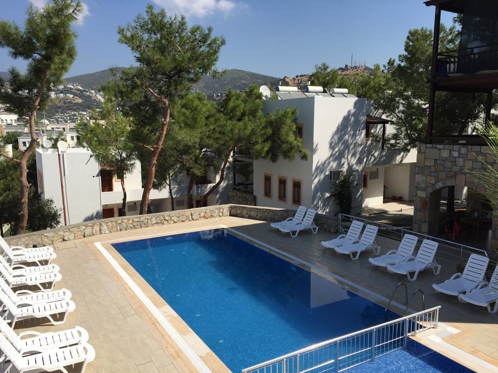 Aparthotel Rose 3*