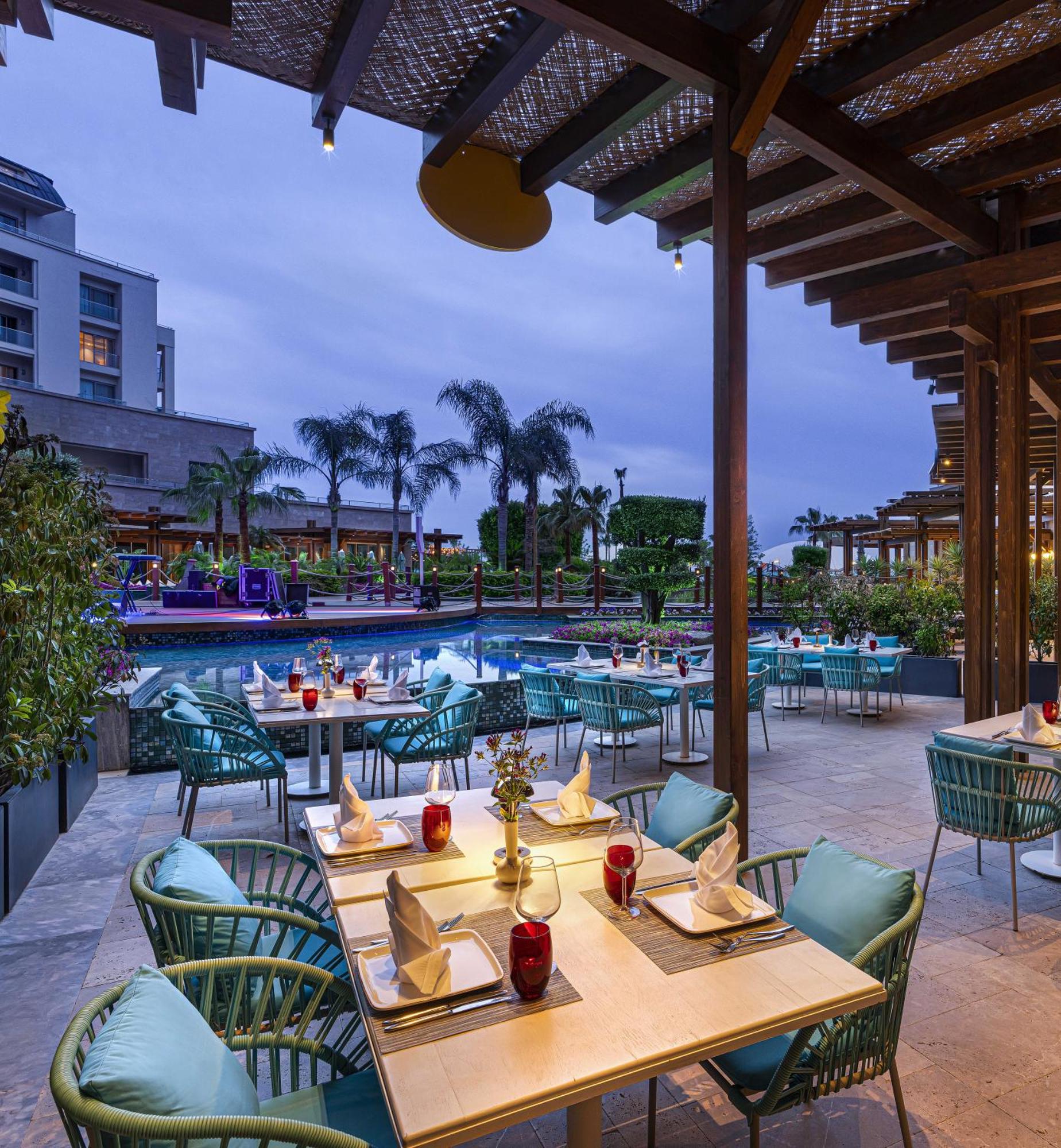 Kaya Palazzo Golf Hotel