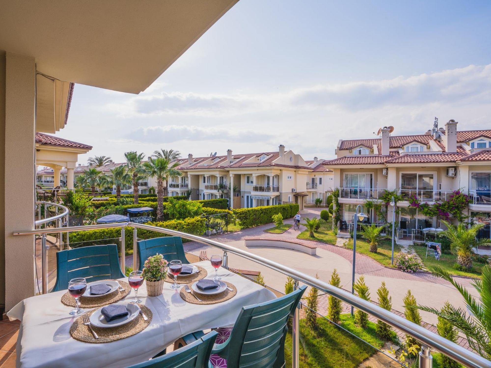 Aparthotel Sunset Club Aqua Lettings 3*