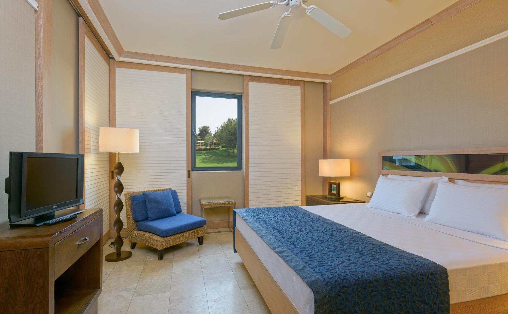 Hotel Lykia World Links Golf Antalya 5*