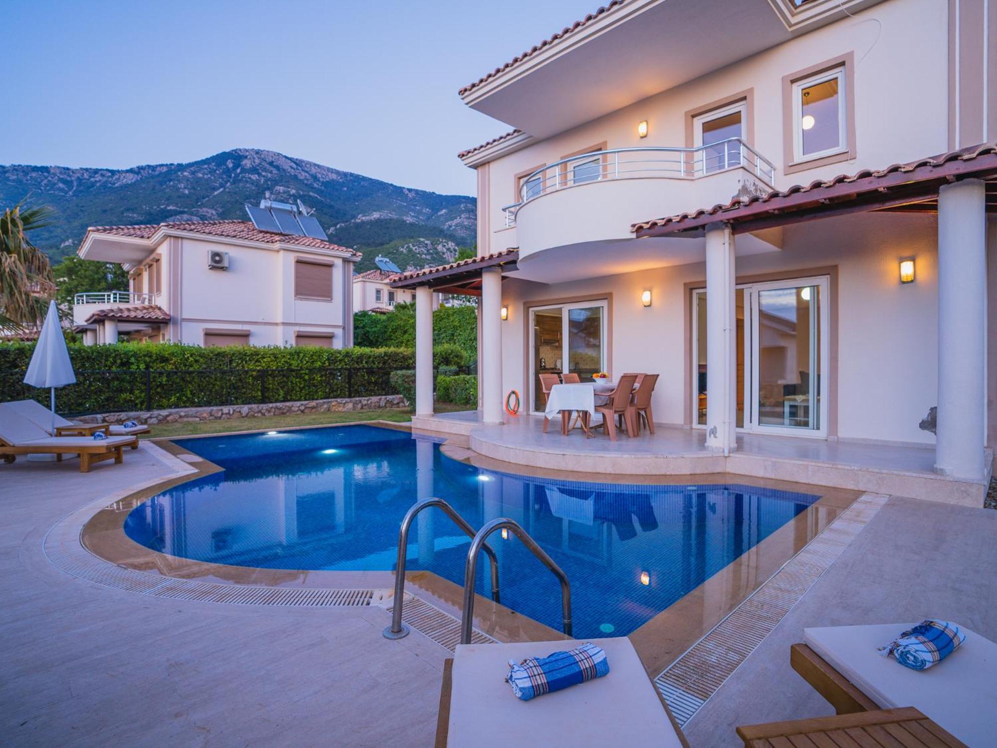 Hanel Life Royale 15 With Private Pool Villa