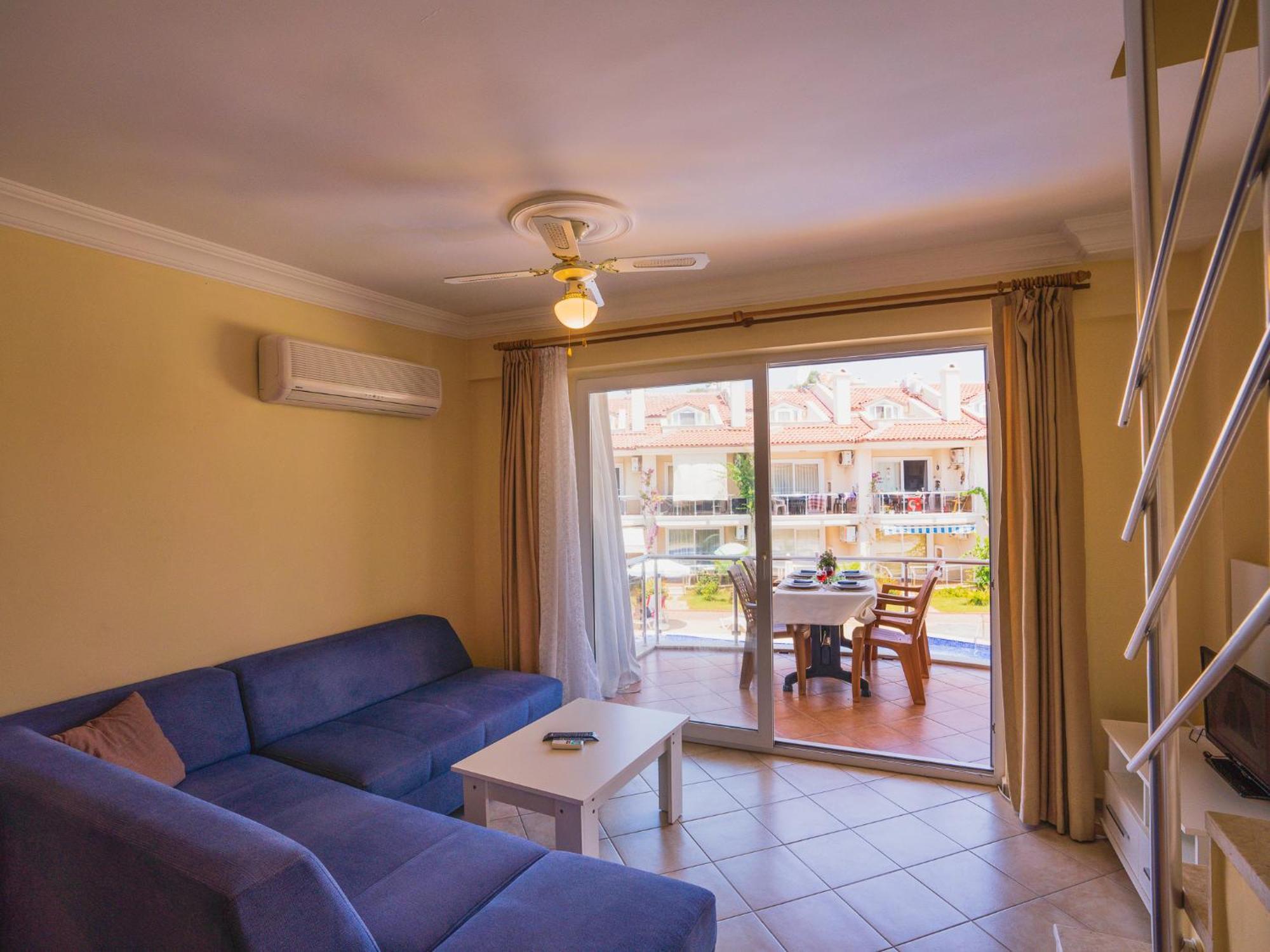Sunset Club Aqua Lettings Aparthotel