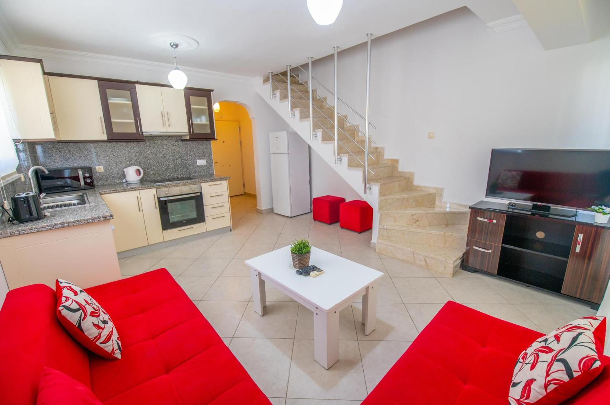 Sunset Club Aqua Lettings Aparthotel 3*