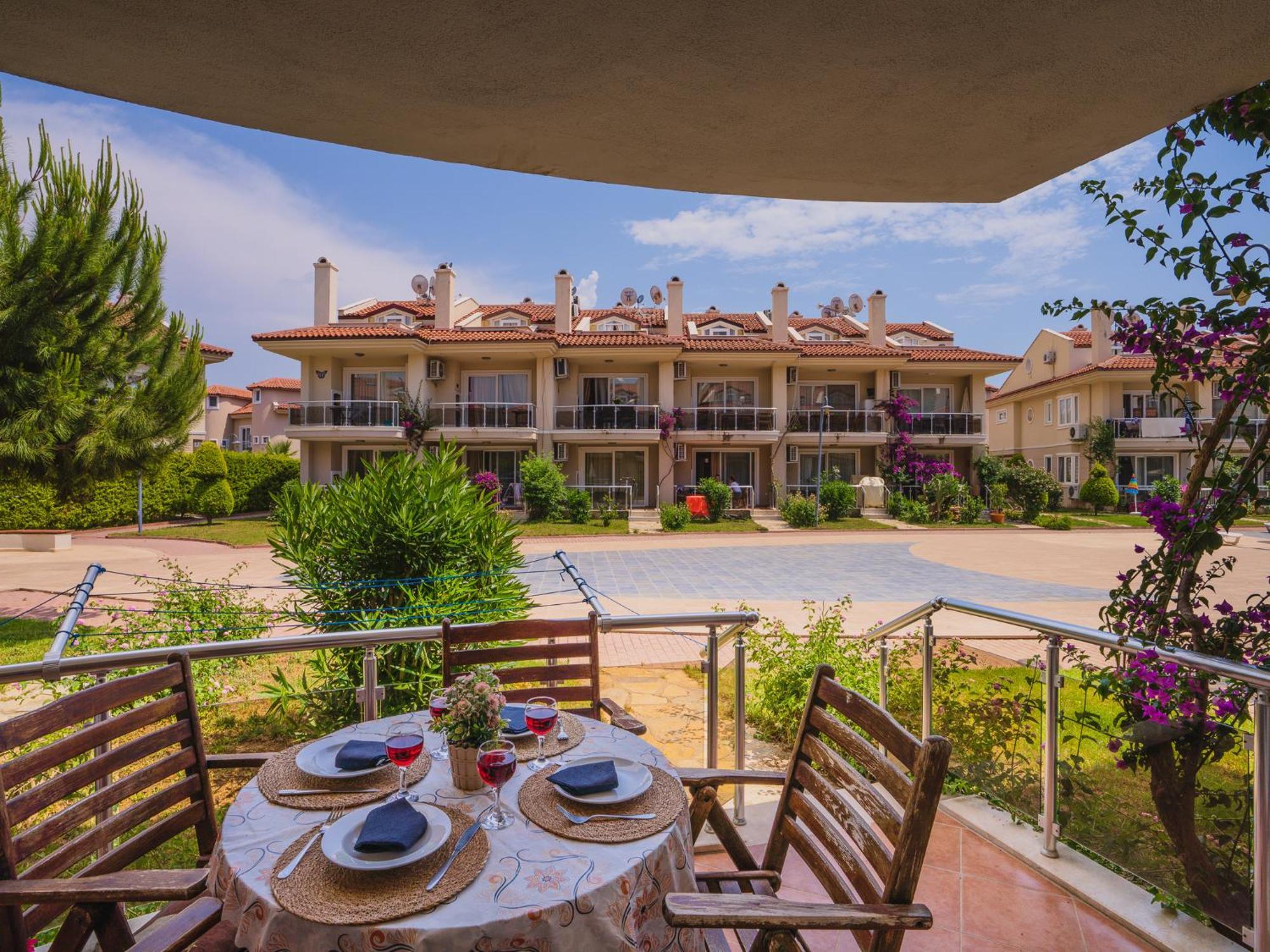 Sunset Club Aqua Lettings 3* Fethiye