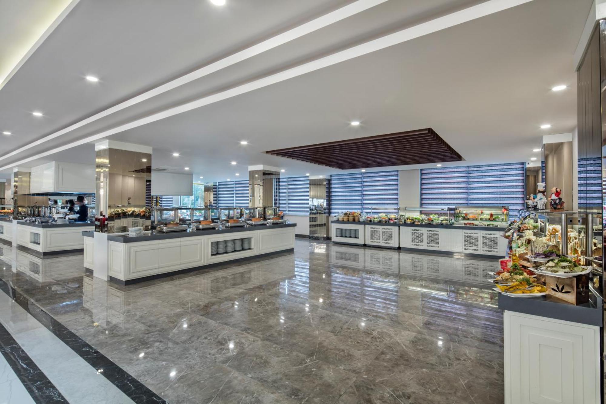 Aydinbey Queen's Palace & Hotel Belek