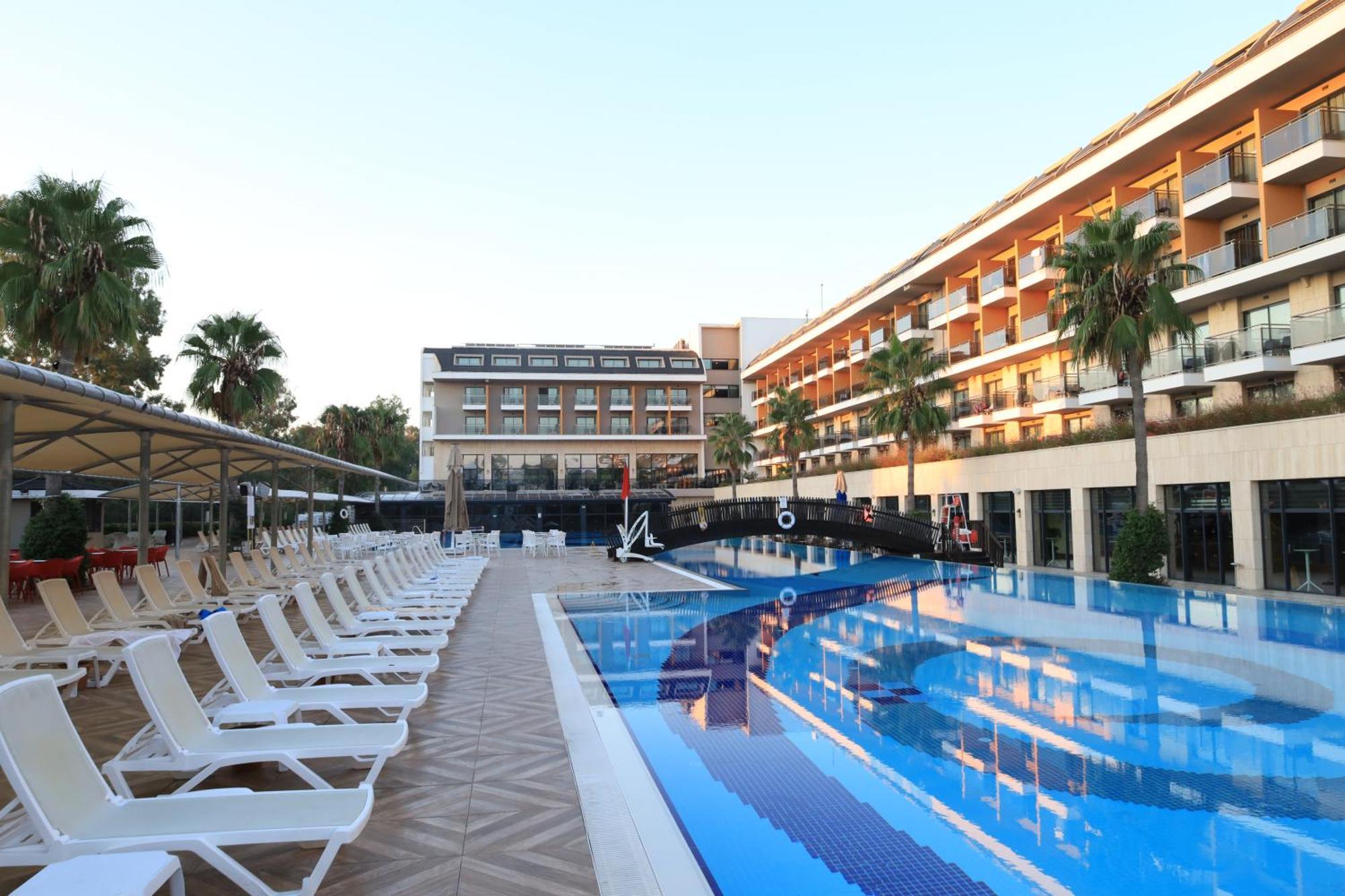 Aydinbey Queen's Palace & Hotel