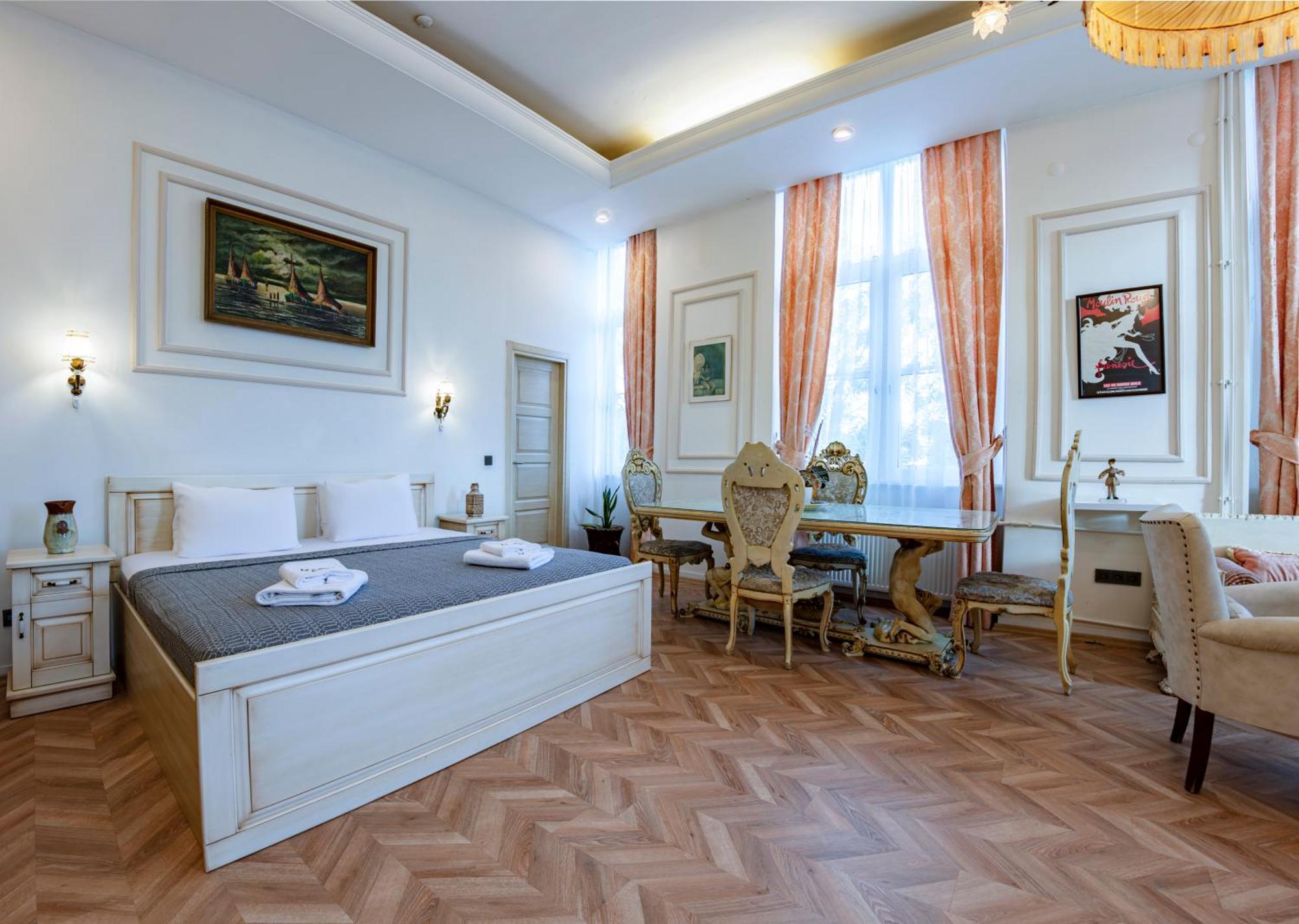 Hotel Cezayir