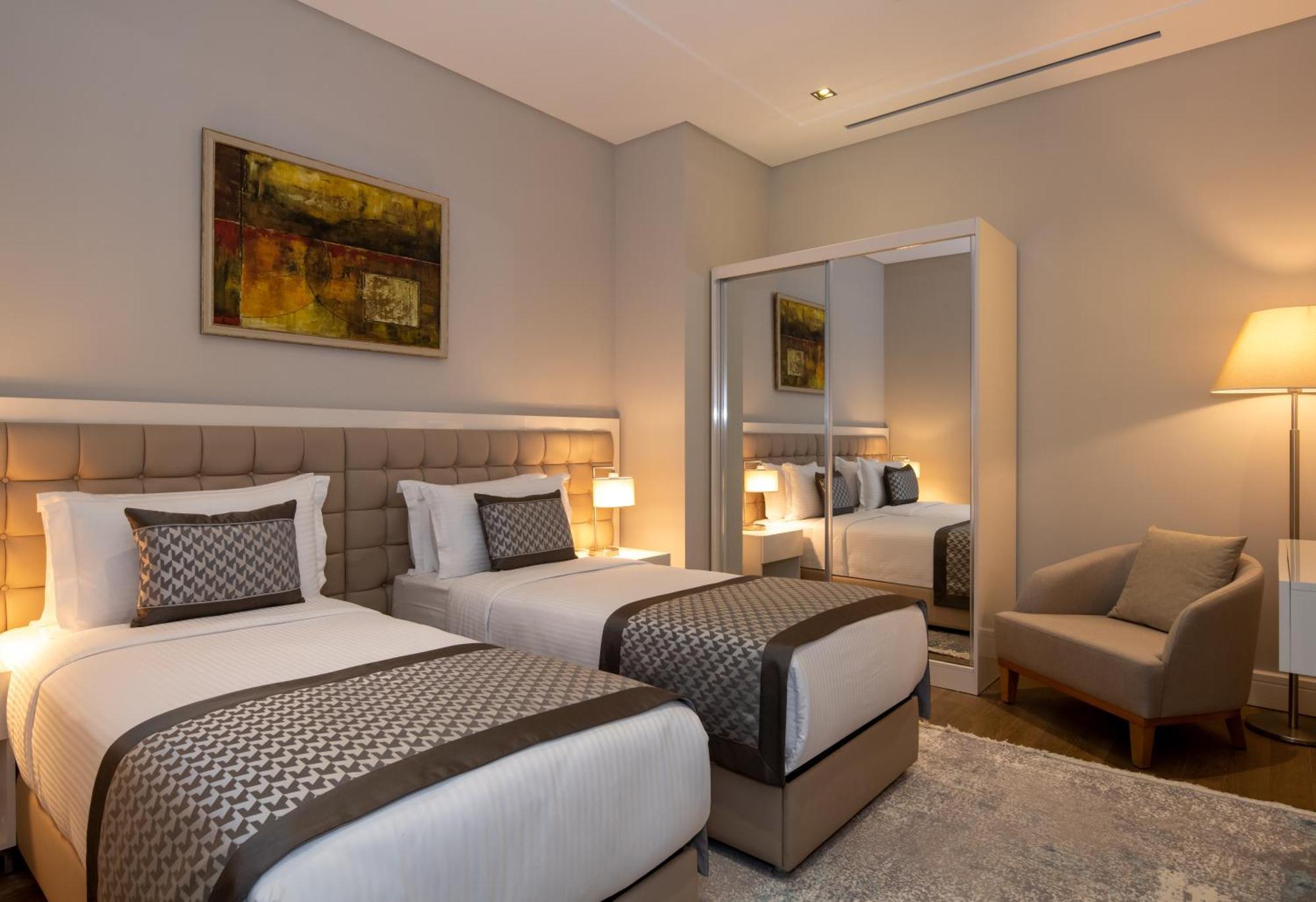 Movenpick Living West Hotel 5*