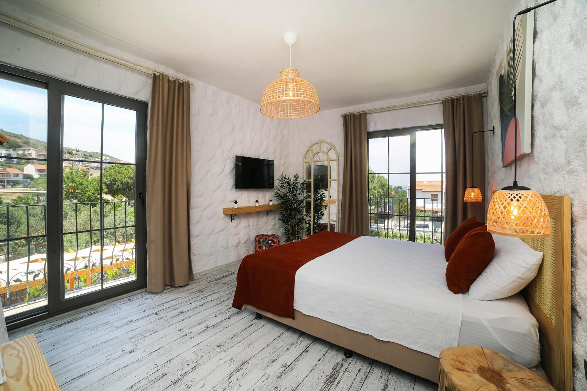 Hotel Huzurla *