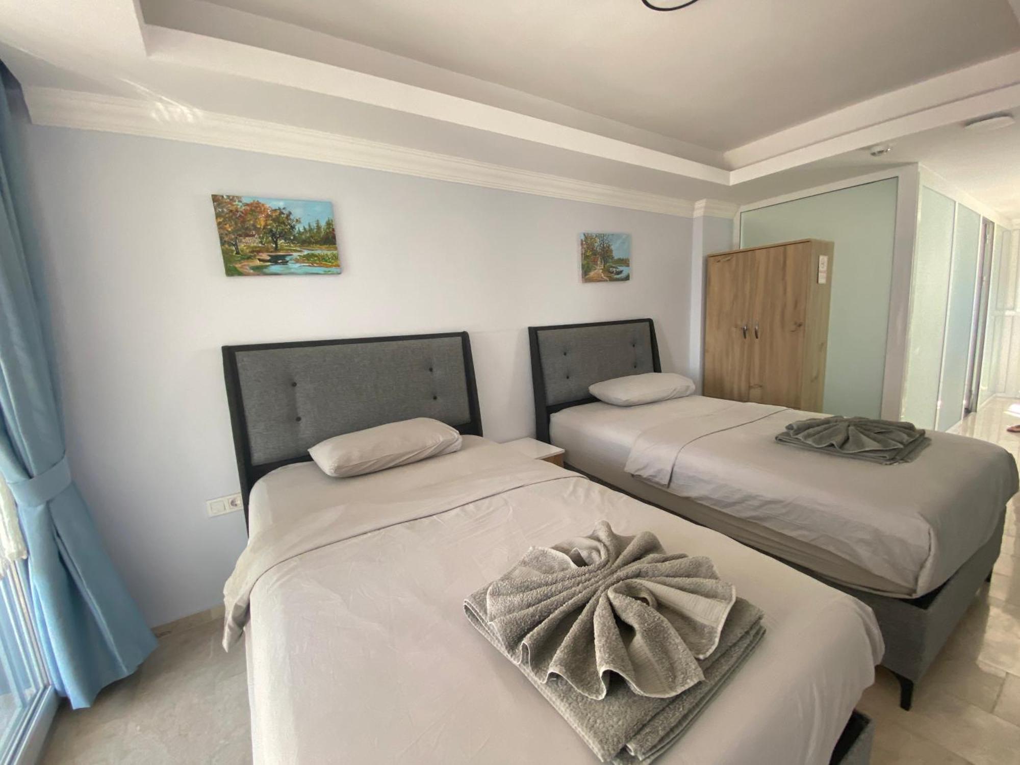 Mert Homes Bed & Breakfast *