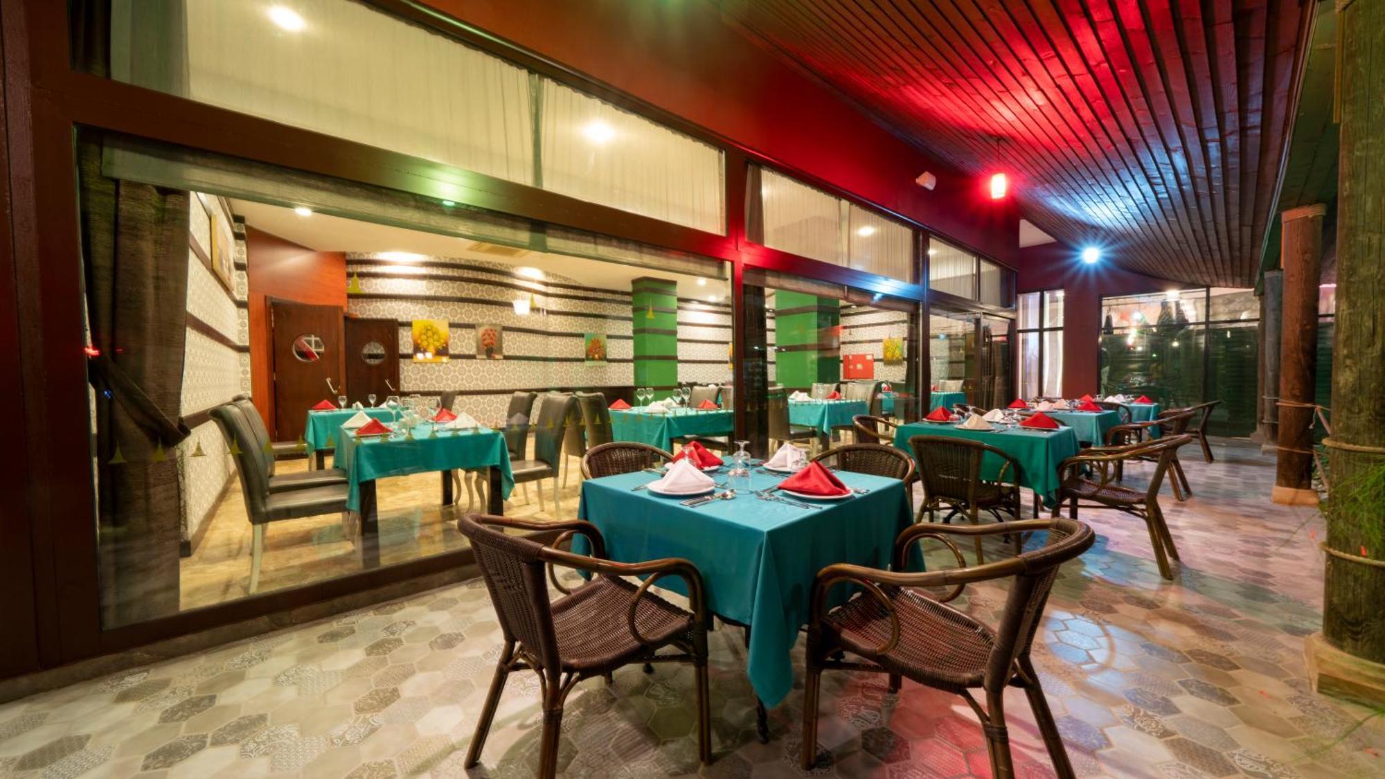 Siam Elegance &