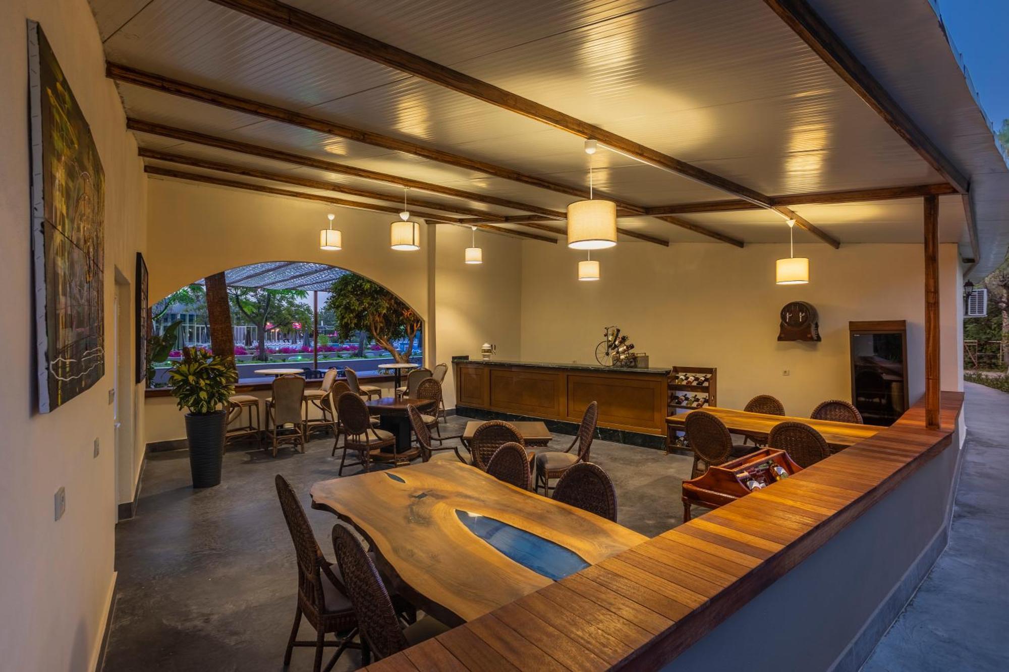 Simena Comfort Hotel 4*