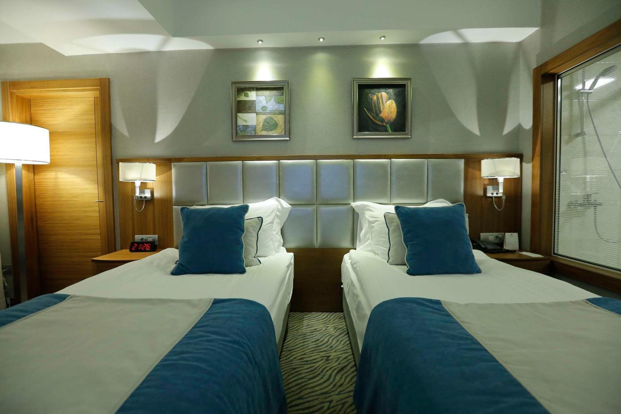 Western Premier Karsiyaka Convention & 5*