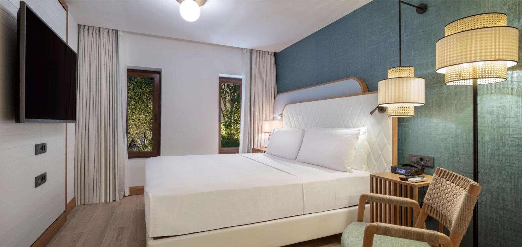 Doubletree By Hilton Marina Vista Hotel