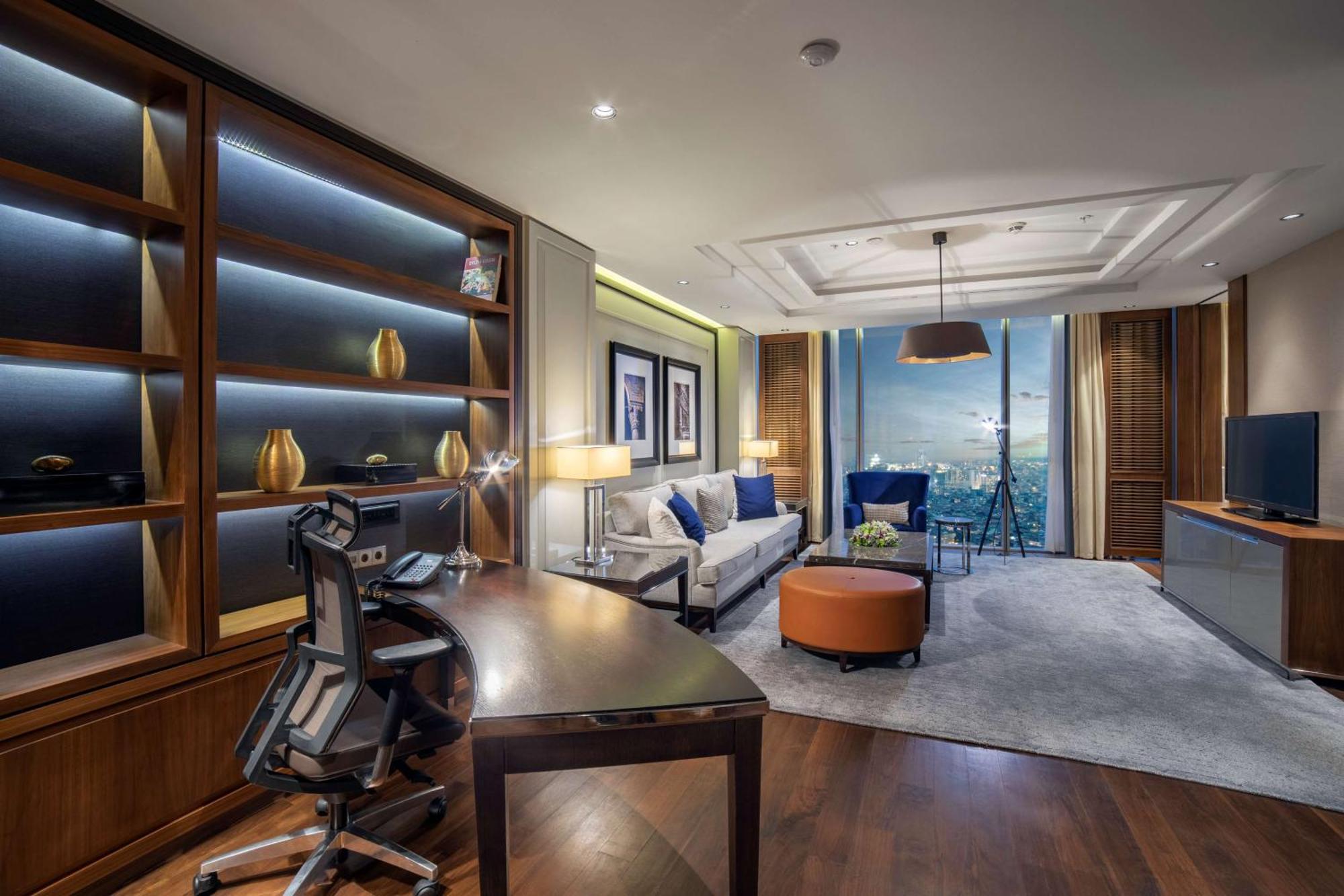 Hilton Bomonti Hotel 5*
