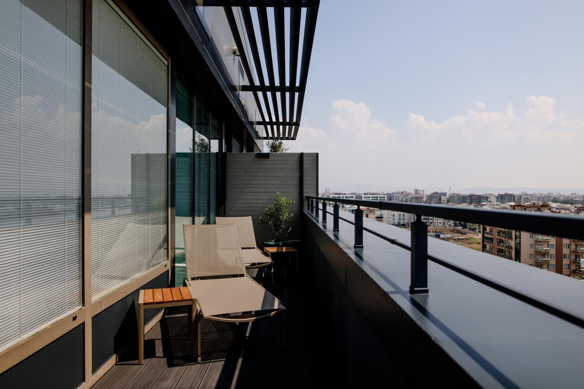Western Premier Karsiyaka Convention & Hotel 5*