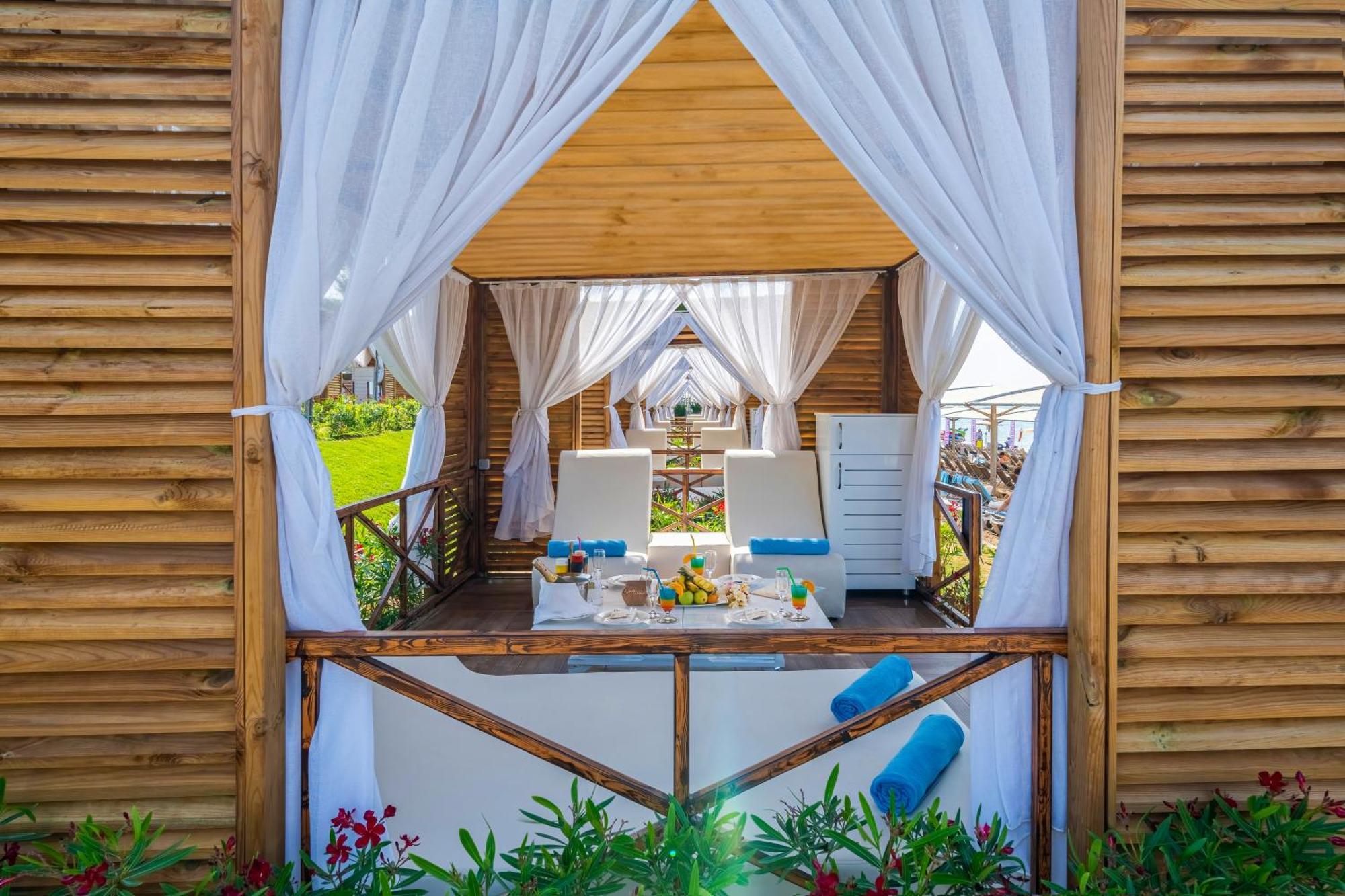 Hotel Granada Luxury - Family Kids Concept