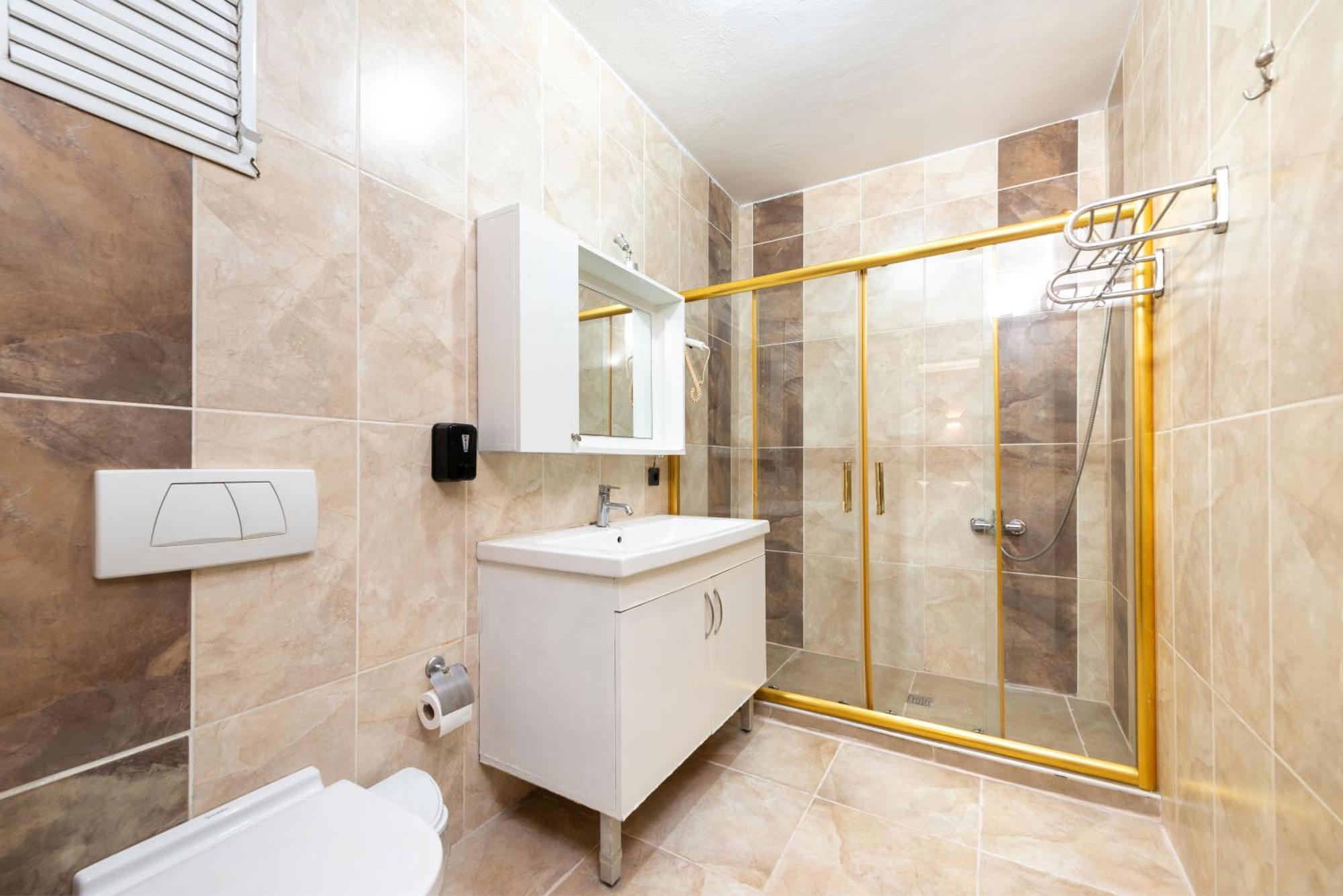 Hotel Grand Abimo 3*