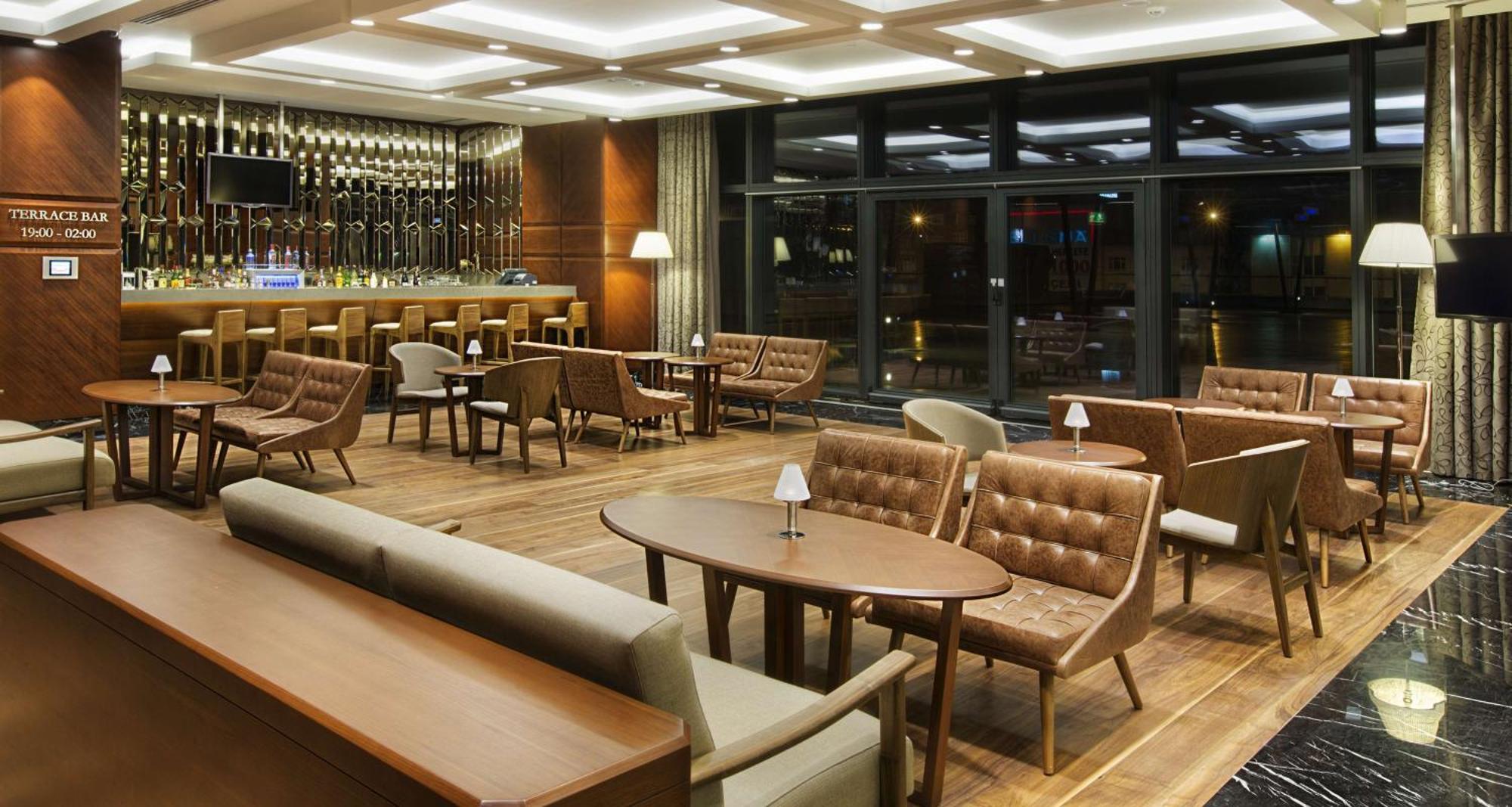 Doubletree By Hilton Istanbul-avcilar 5*
