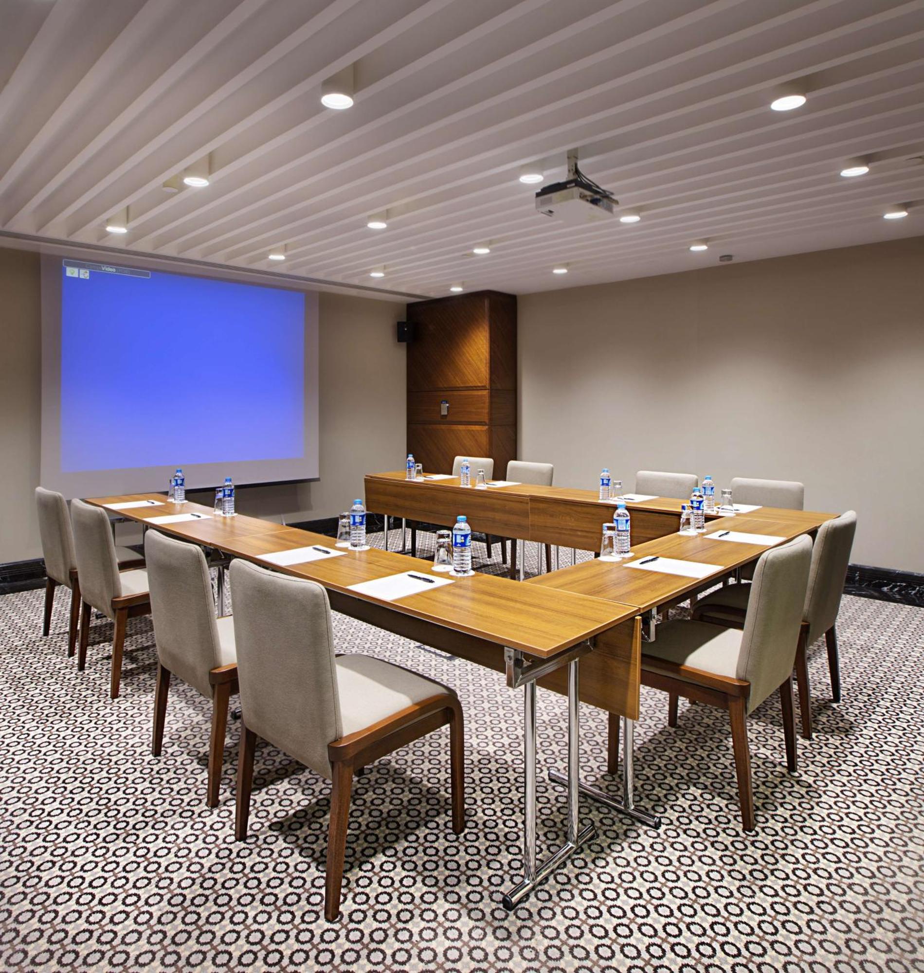 Doubletree By Hilton Istanbul-avcilar Hotel Istanbul
