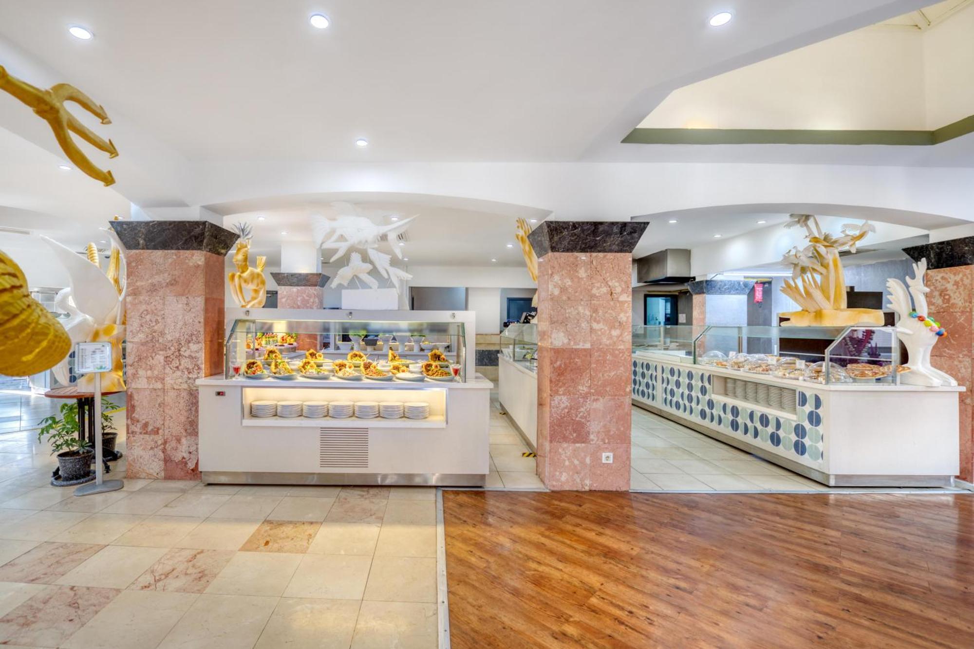 Hotel Asteria Collection Side