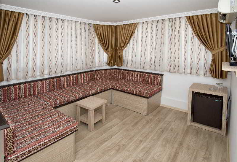 Kleopatra Develi Alanya