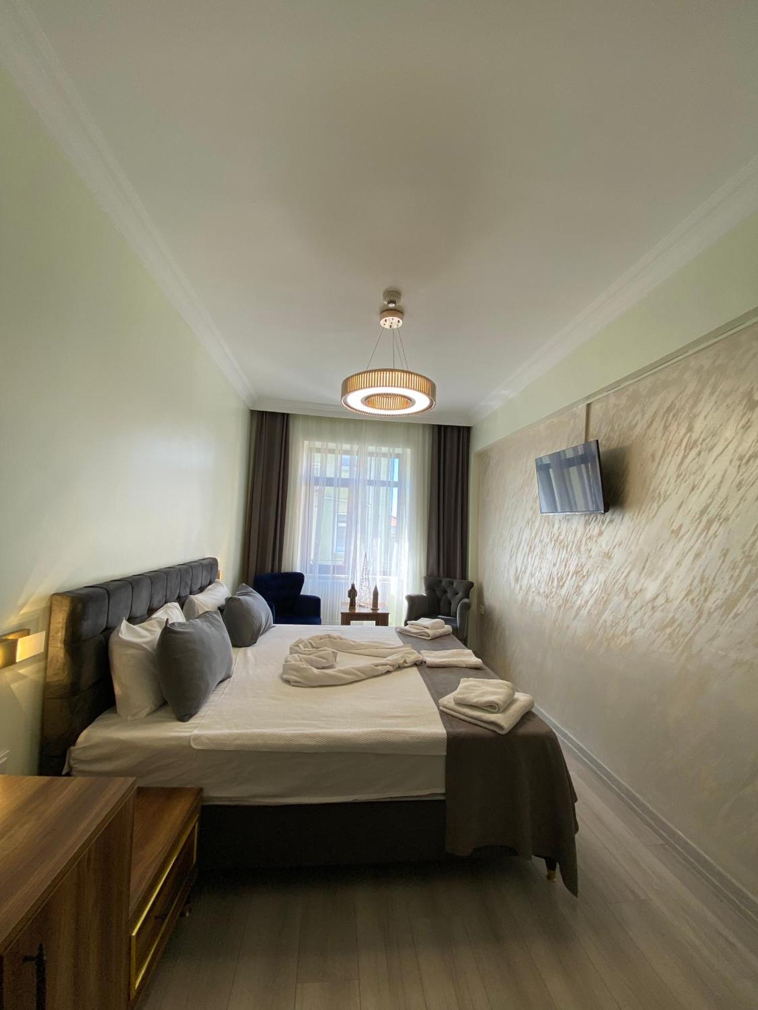 Galata Moon Hotel 2*