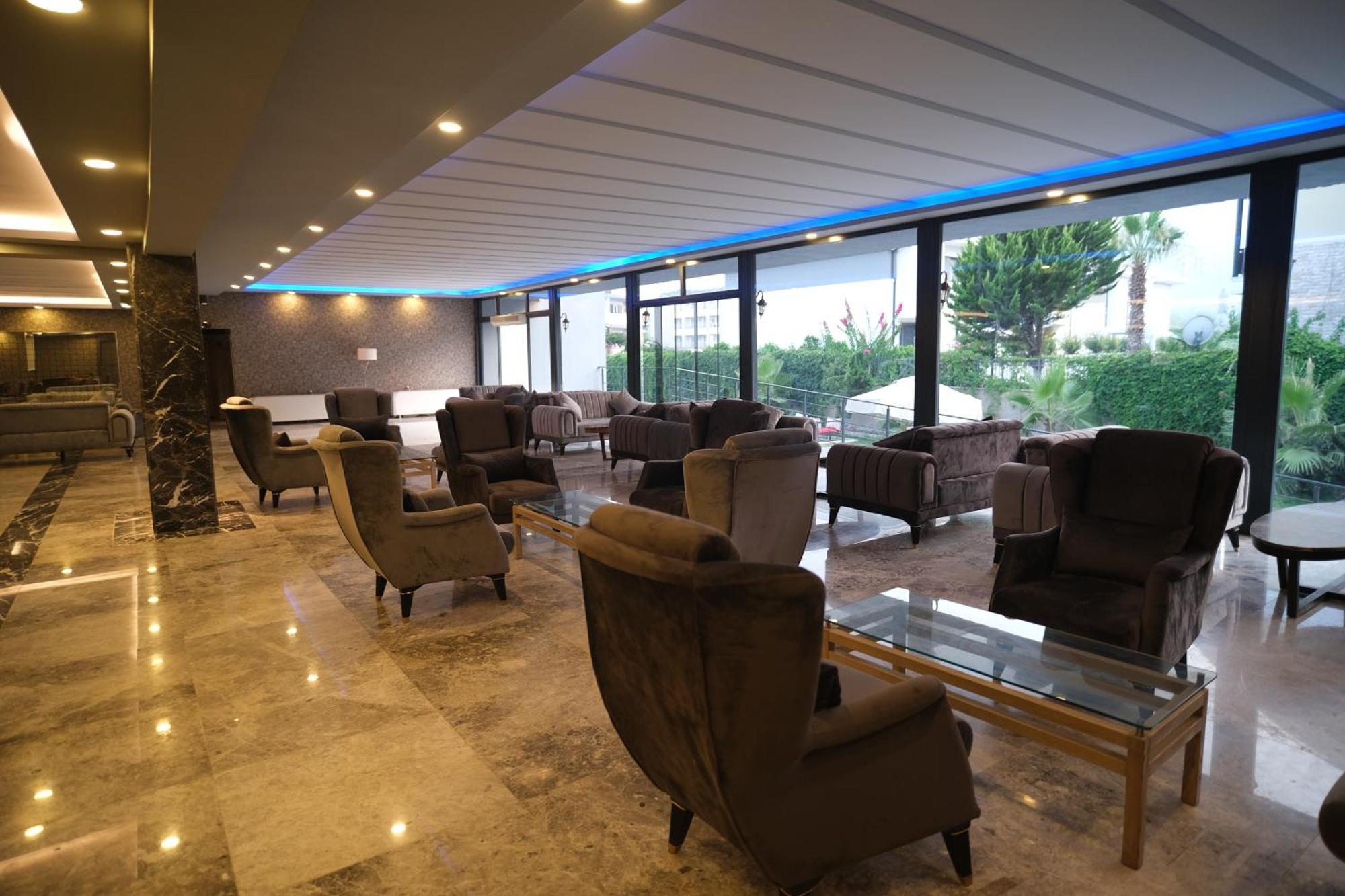 Dedeman Hotel