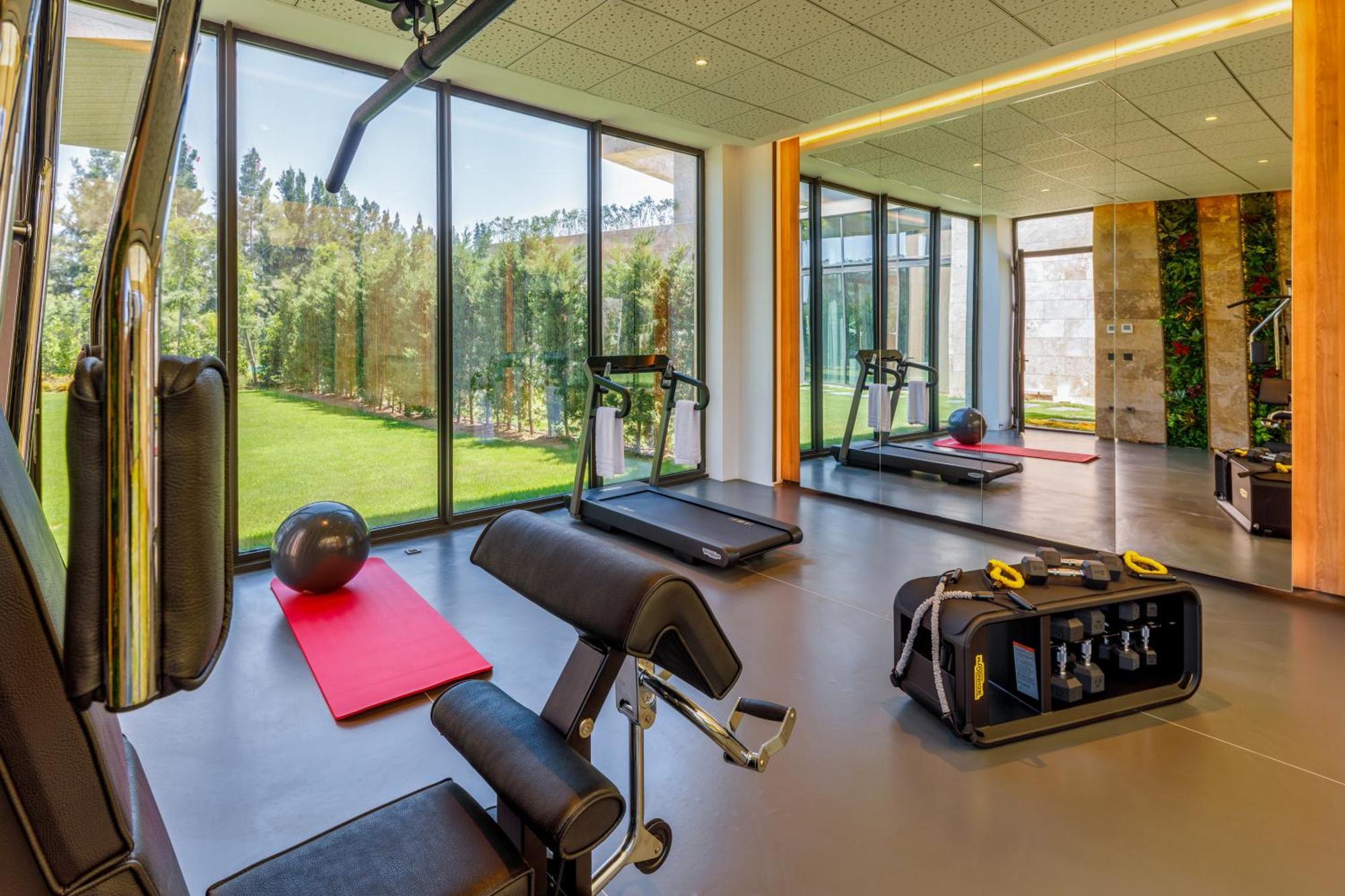 Kaya Palazzo Golf