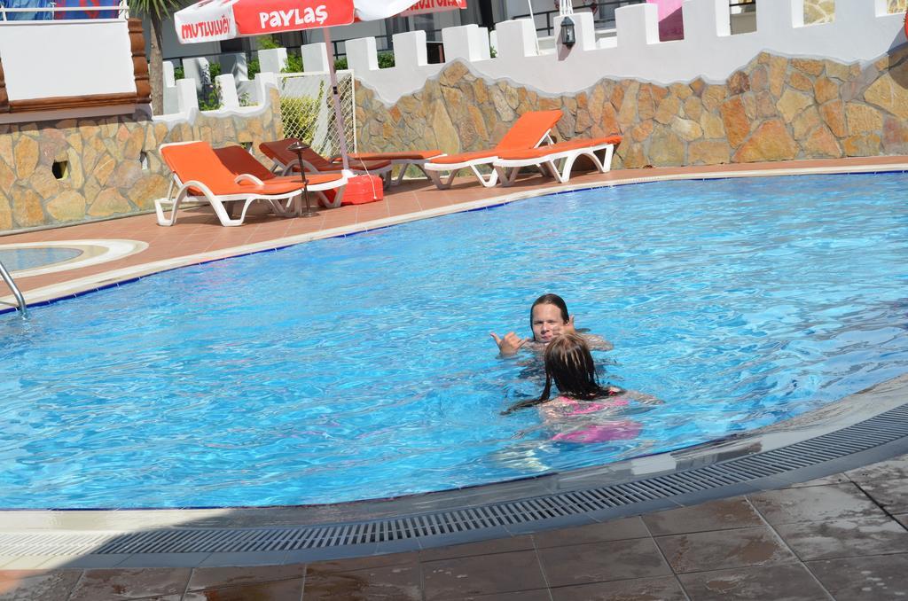 Aparthotel Sun Flower 3*