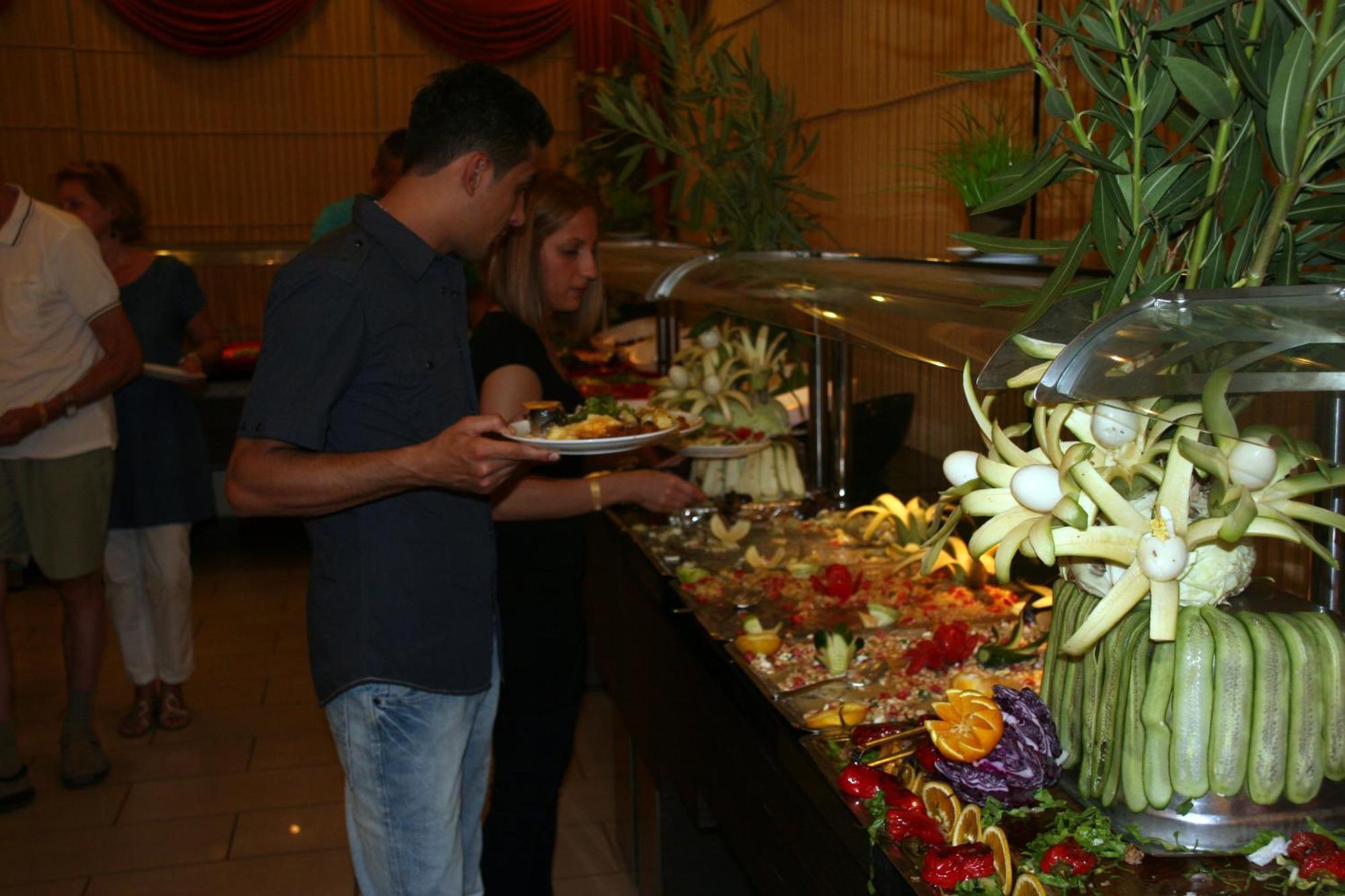 Resort Kleopatra Royal Palm 4*