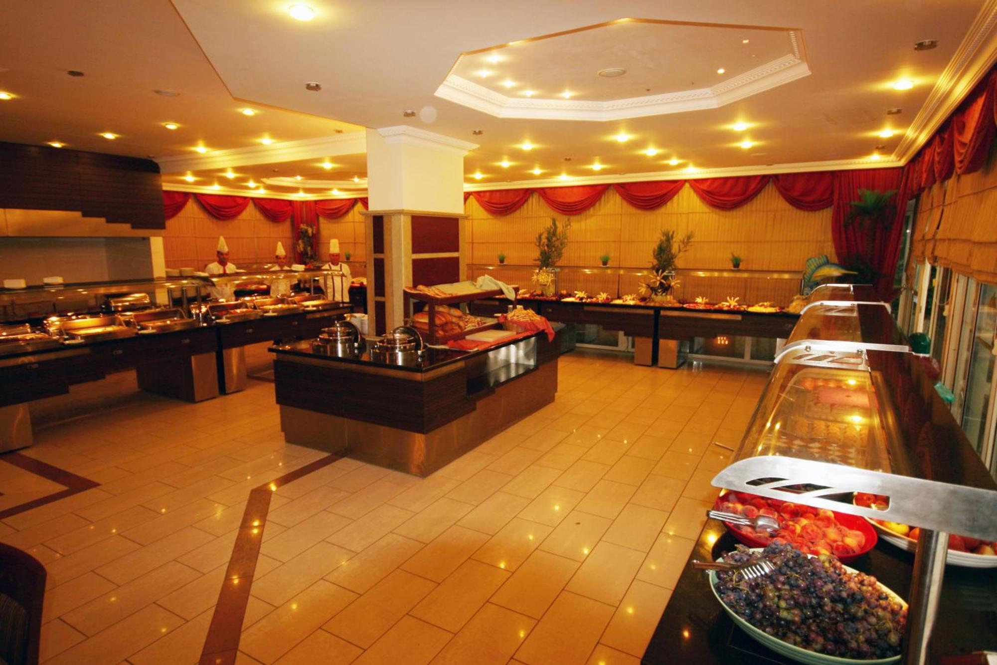 Resort Kleopatra Royal Palm