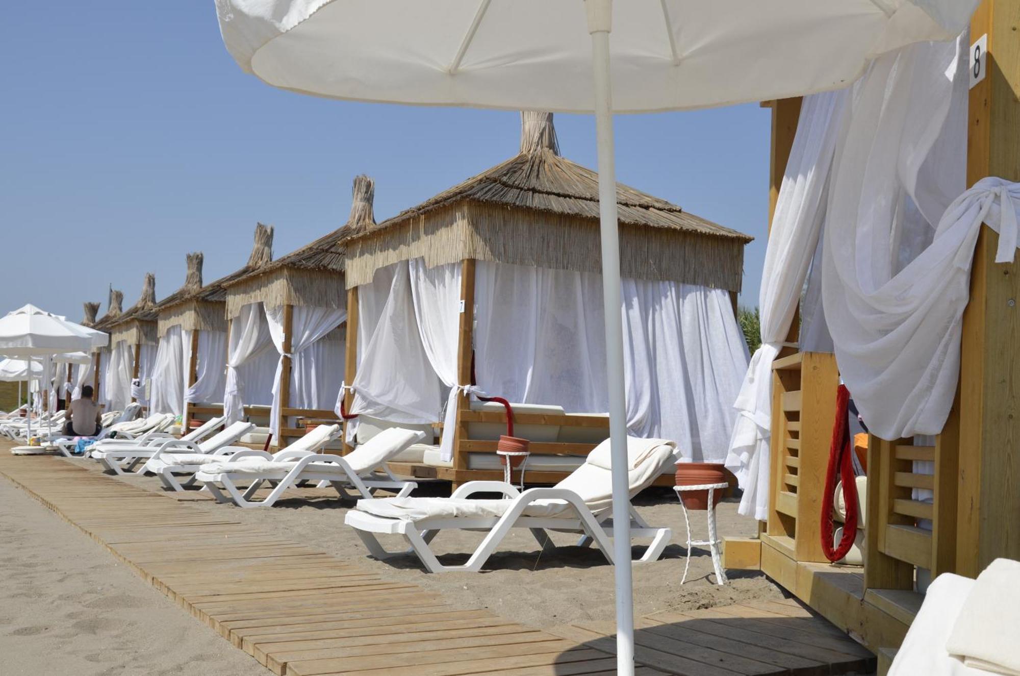 Resort Baia Lara 5*
