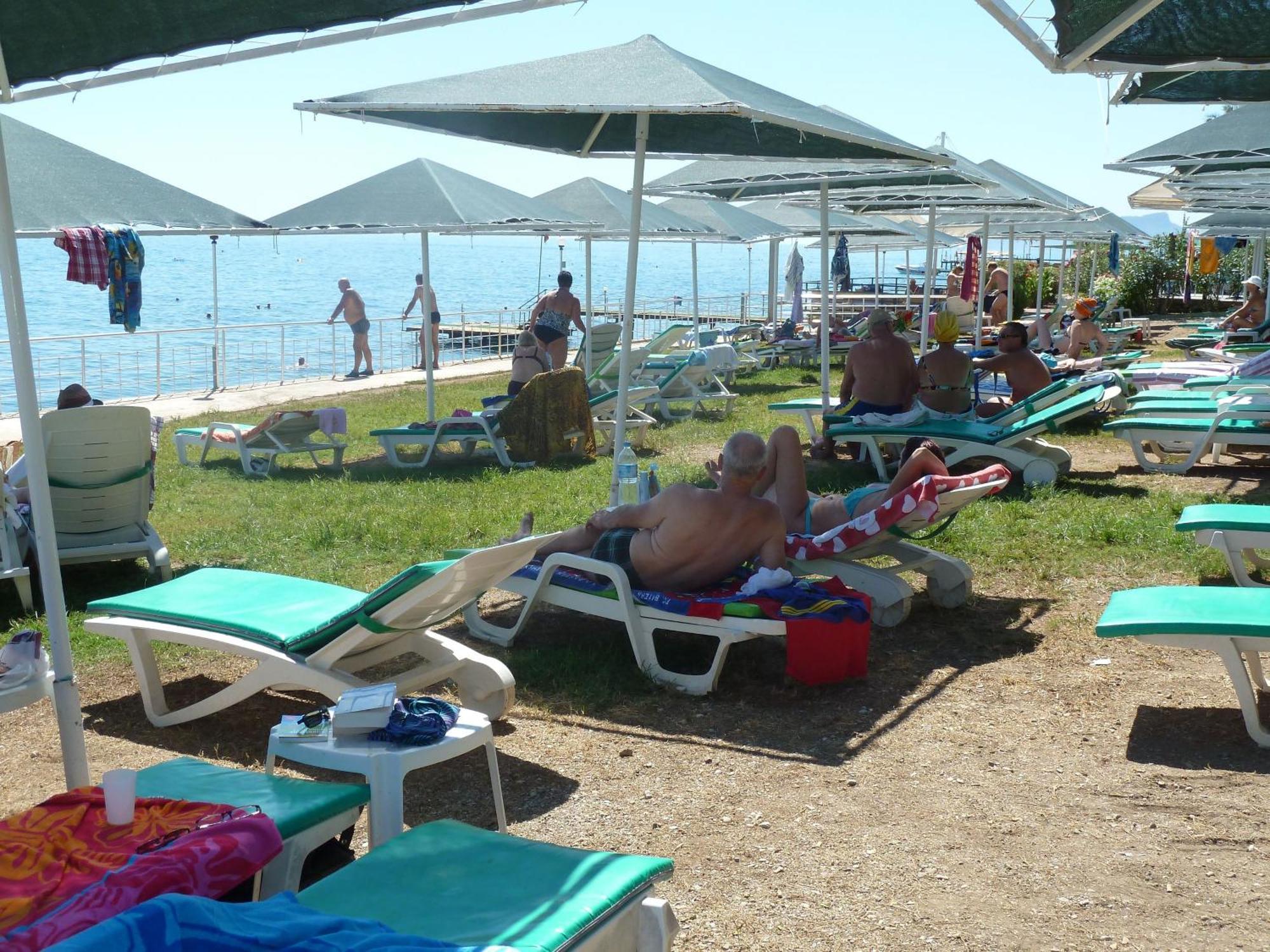Hotel Club Rama *