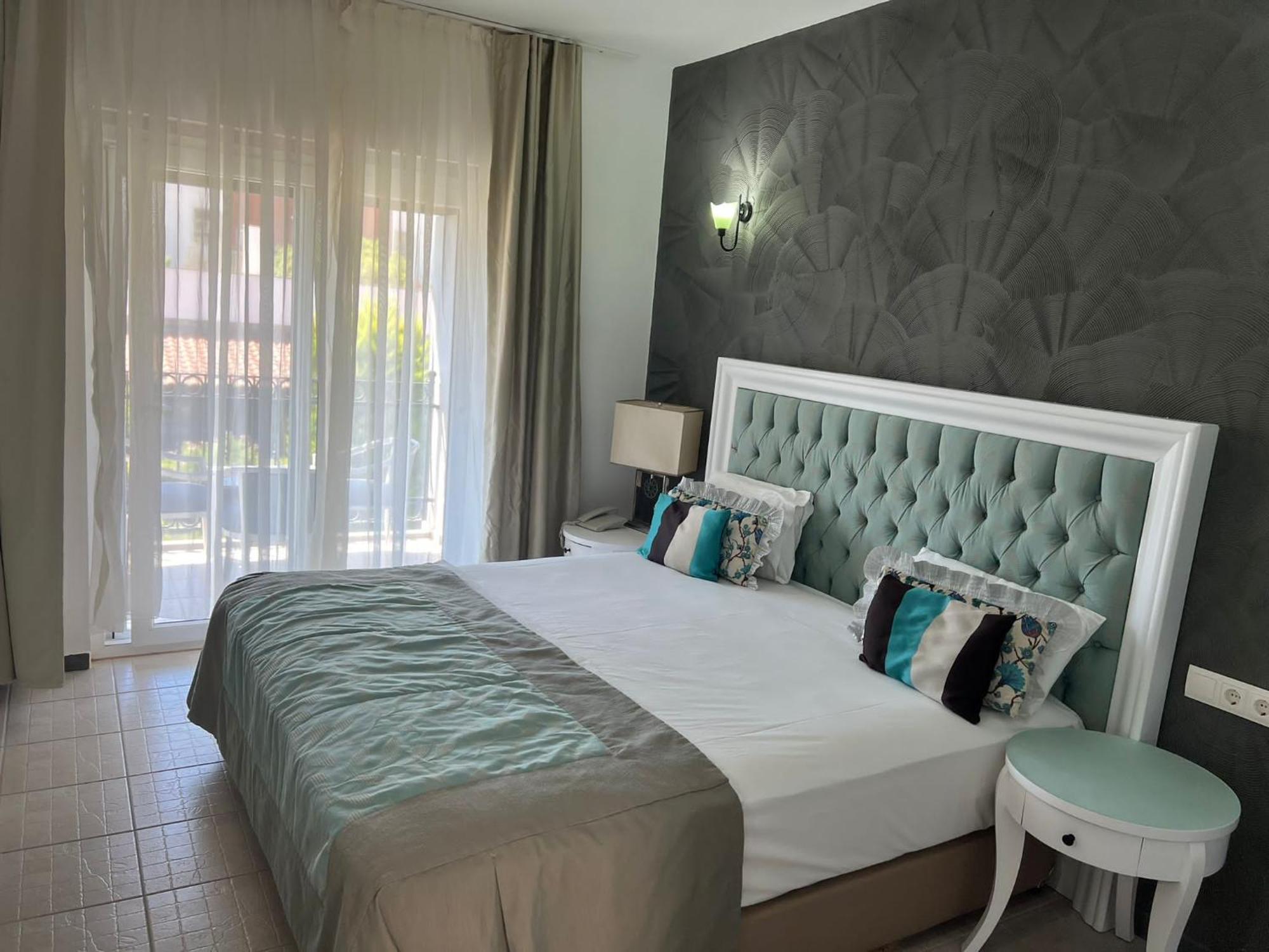 Tiana Hotel Turgutreis