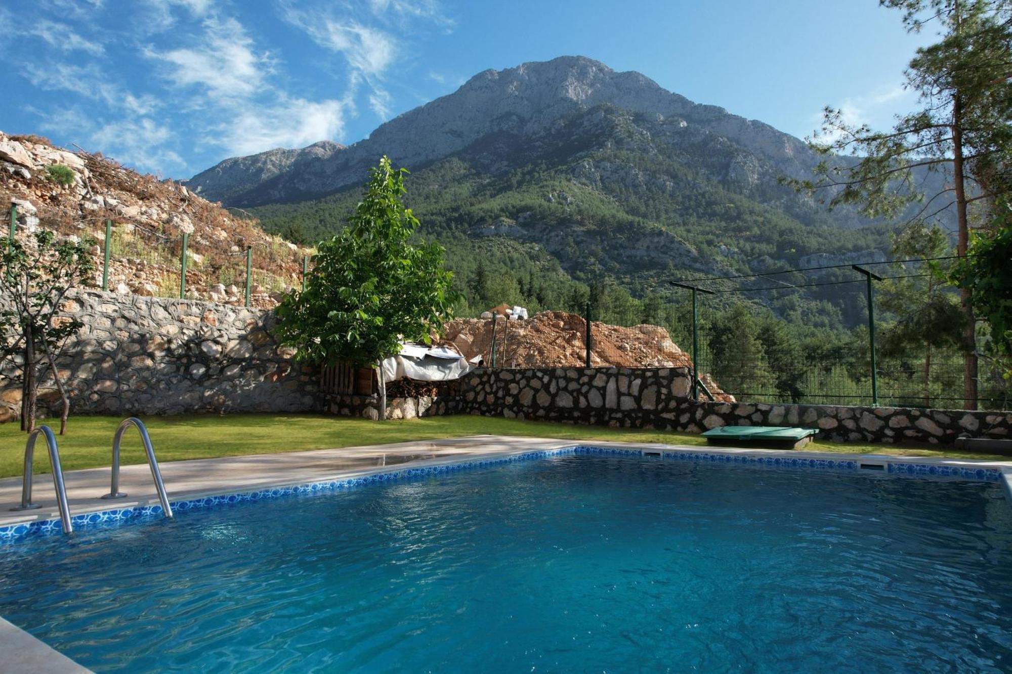 Villa Lycian - Dag Ve Deniz Manzarasi
