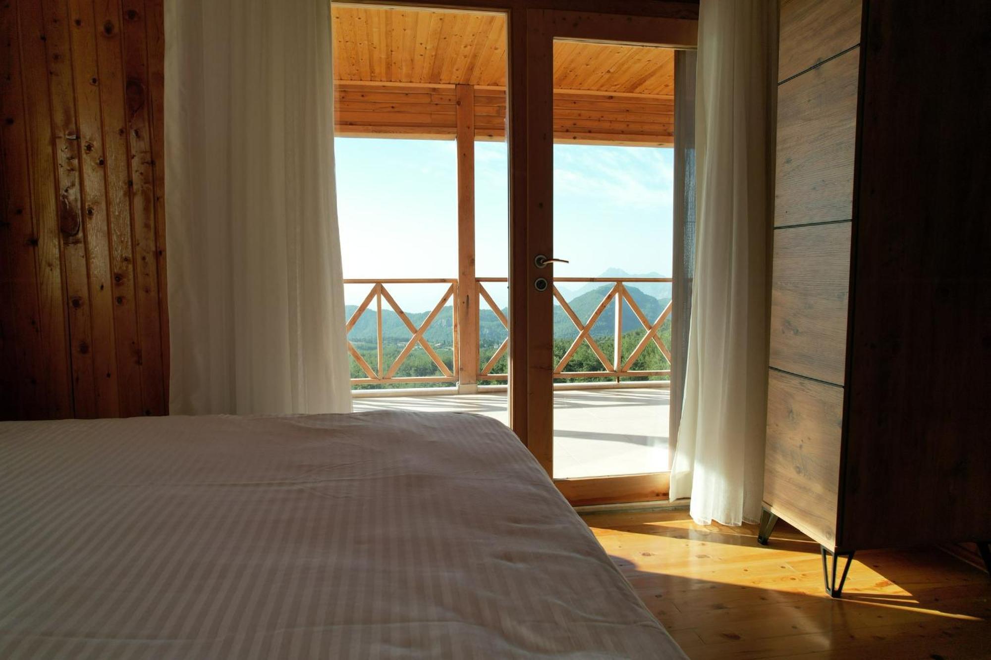 Lycian - Dag Ve Deniz Manzarasi * Kemer