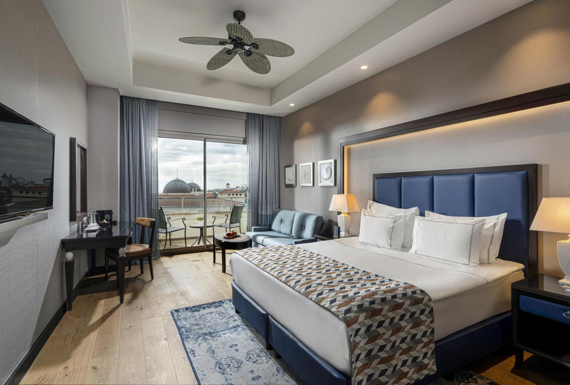 Kaya Palazzo Golf Hotel 5*