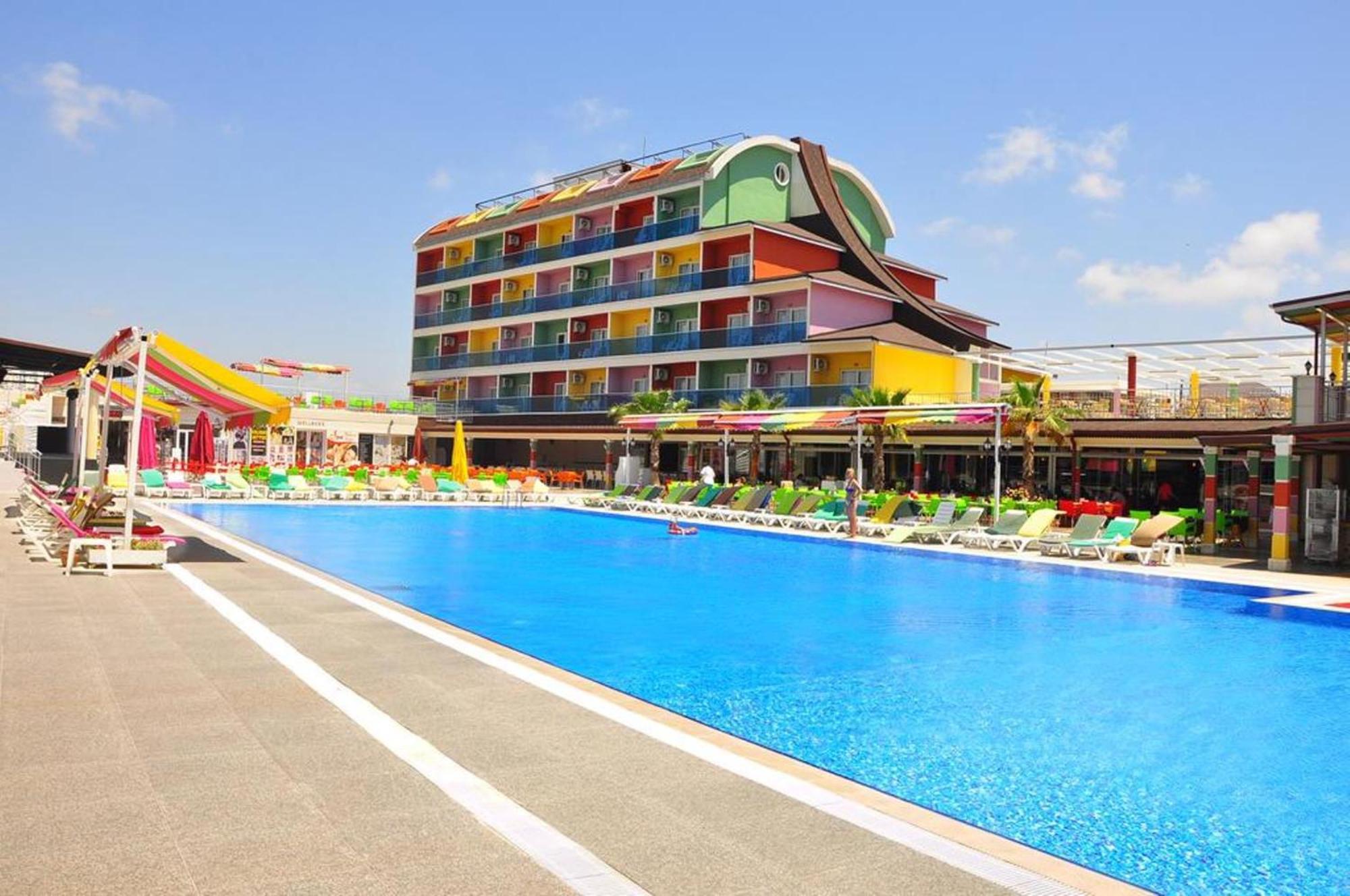Win & Hotel