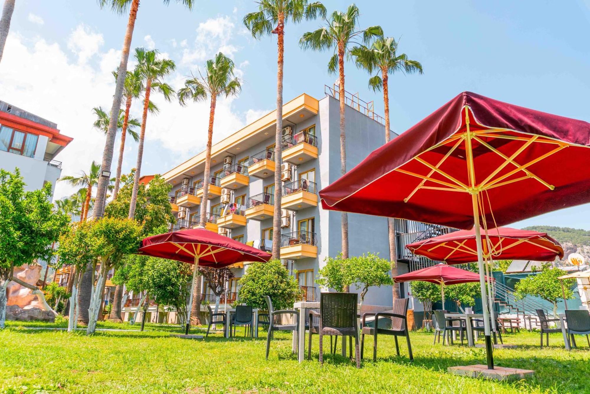 Belpoint Hotel 3*