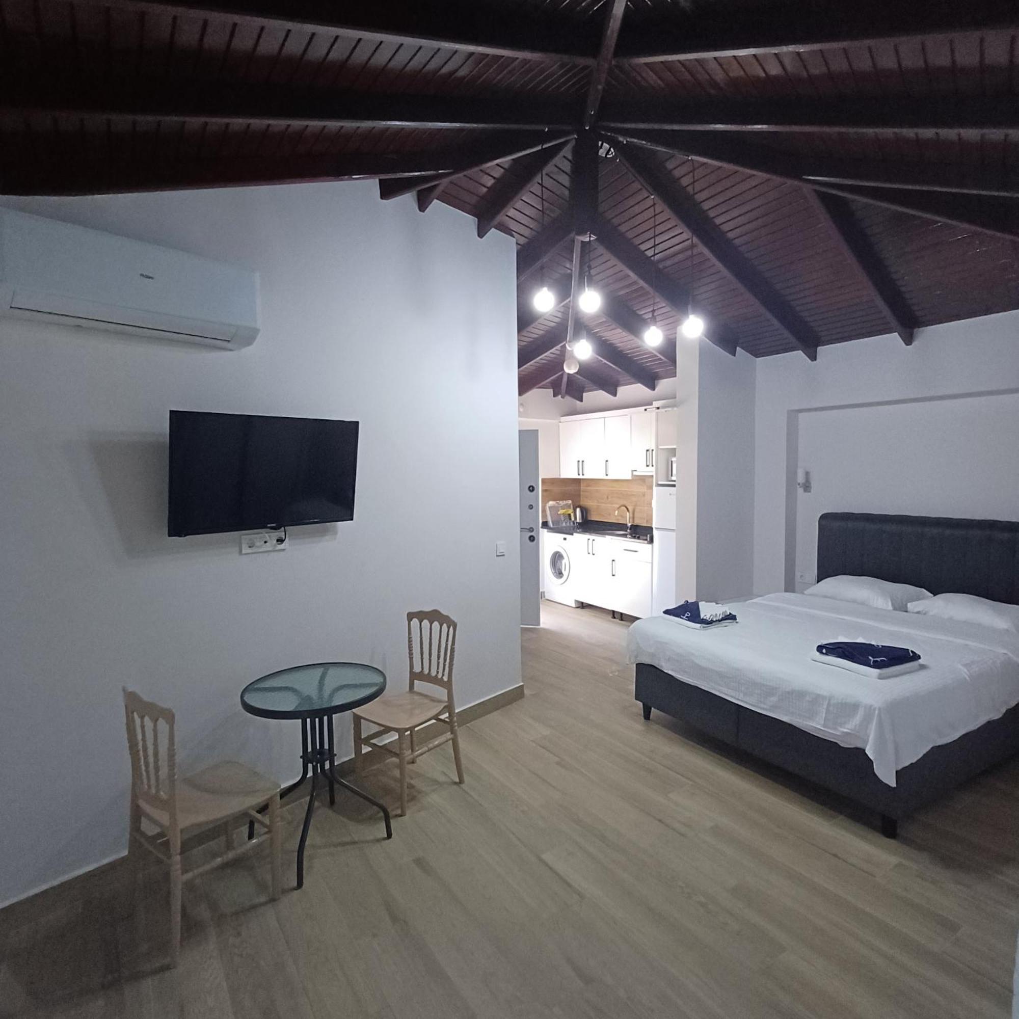 Sofia Aparthotel 3*