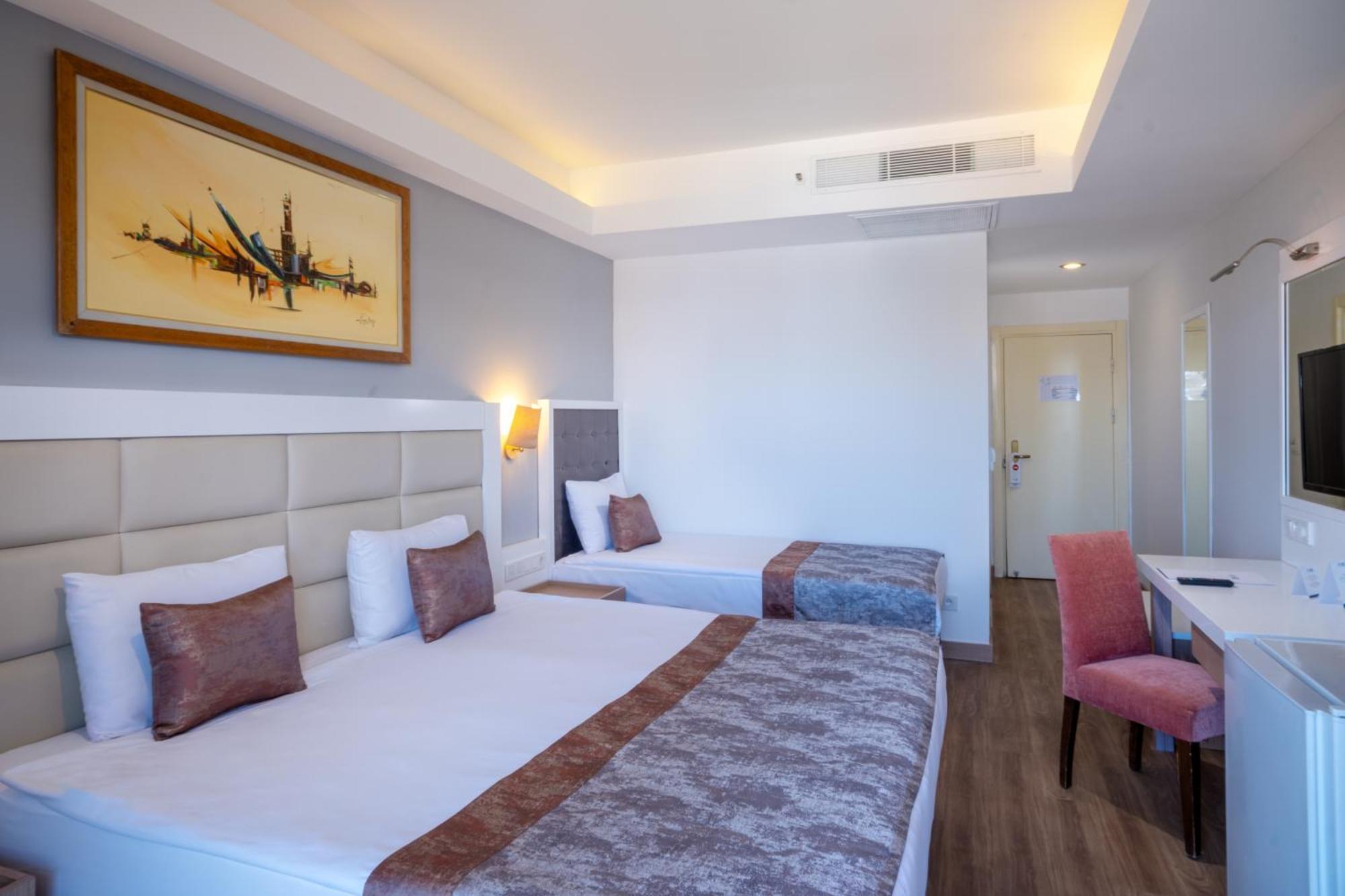 Hotel Fore & Kemer