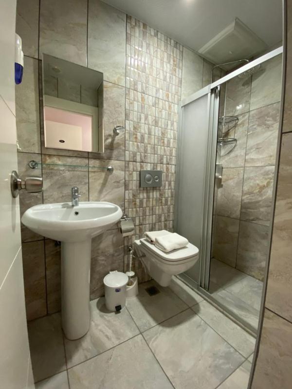 Beachway & Hotel