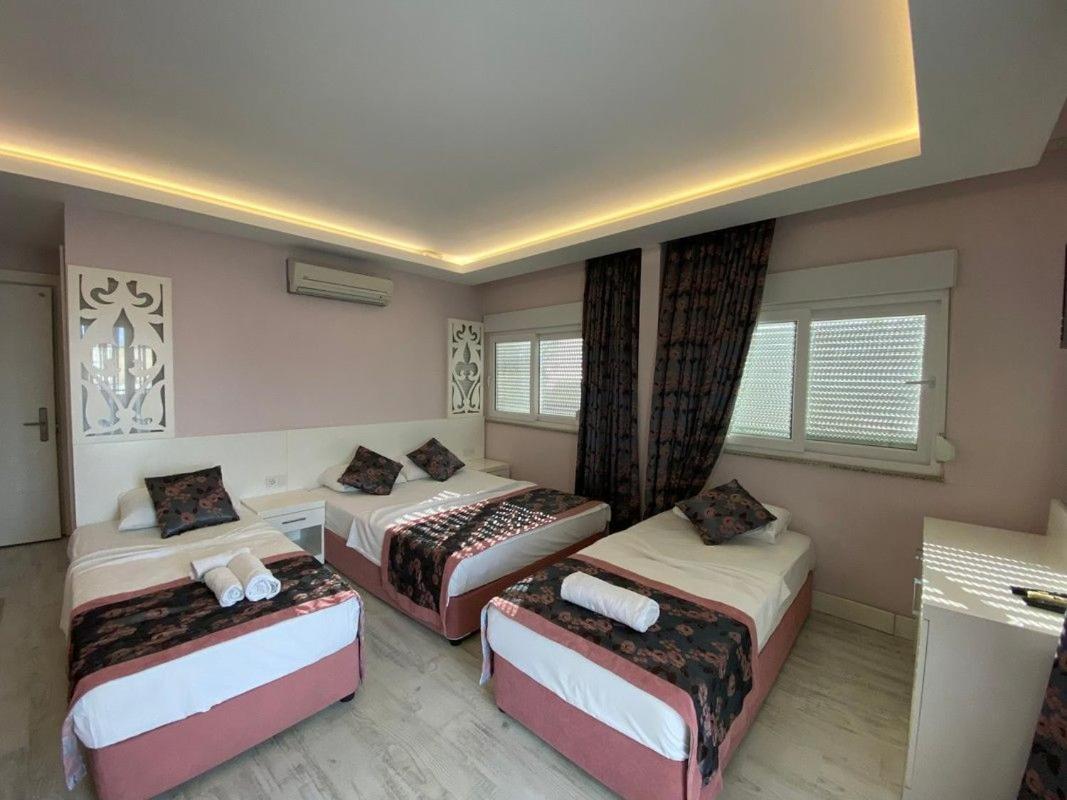 Beachway & 3* Side