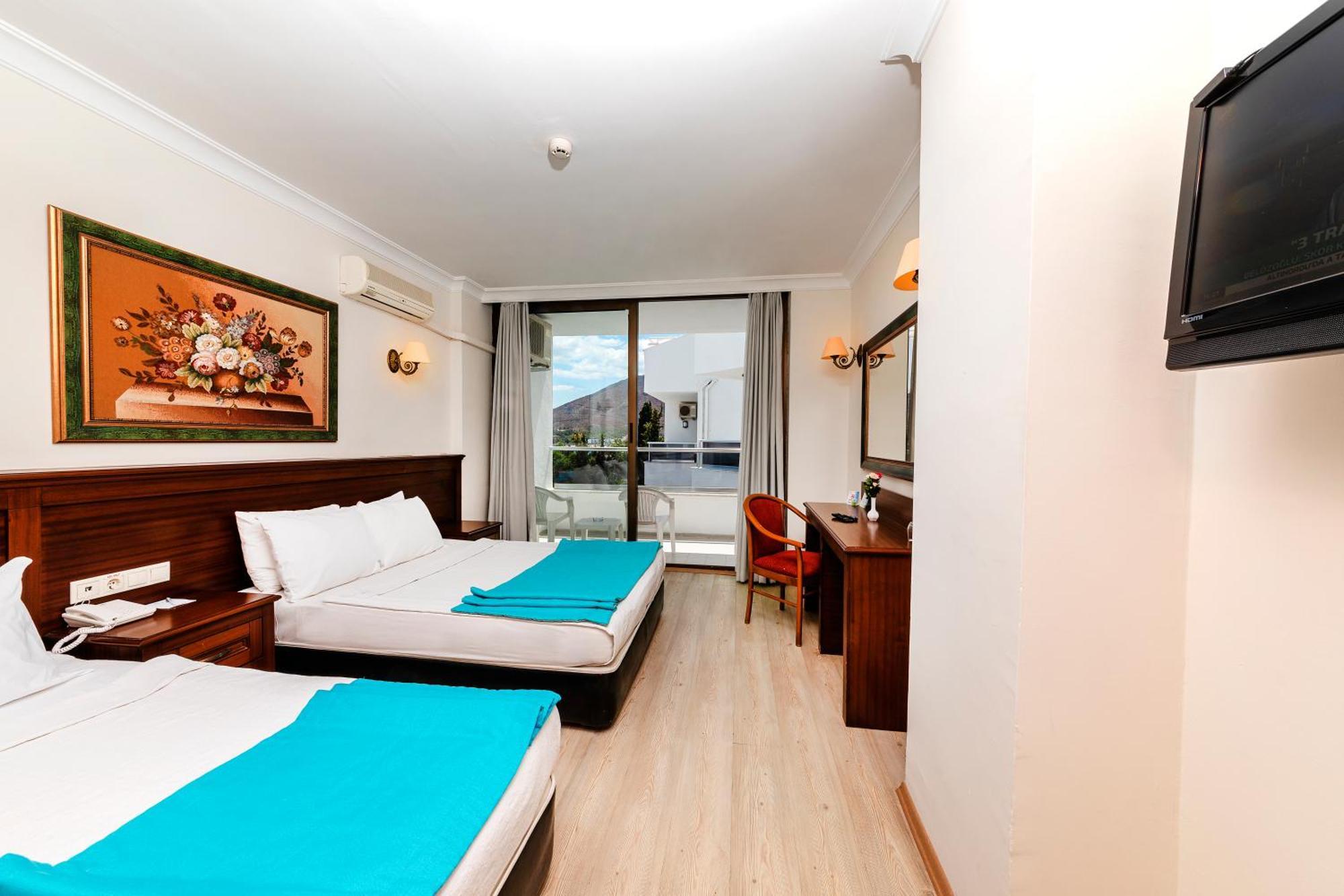 Kayamaris Hotel