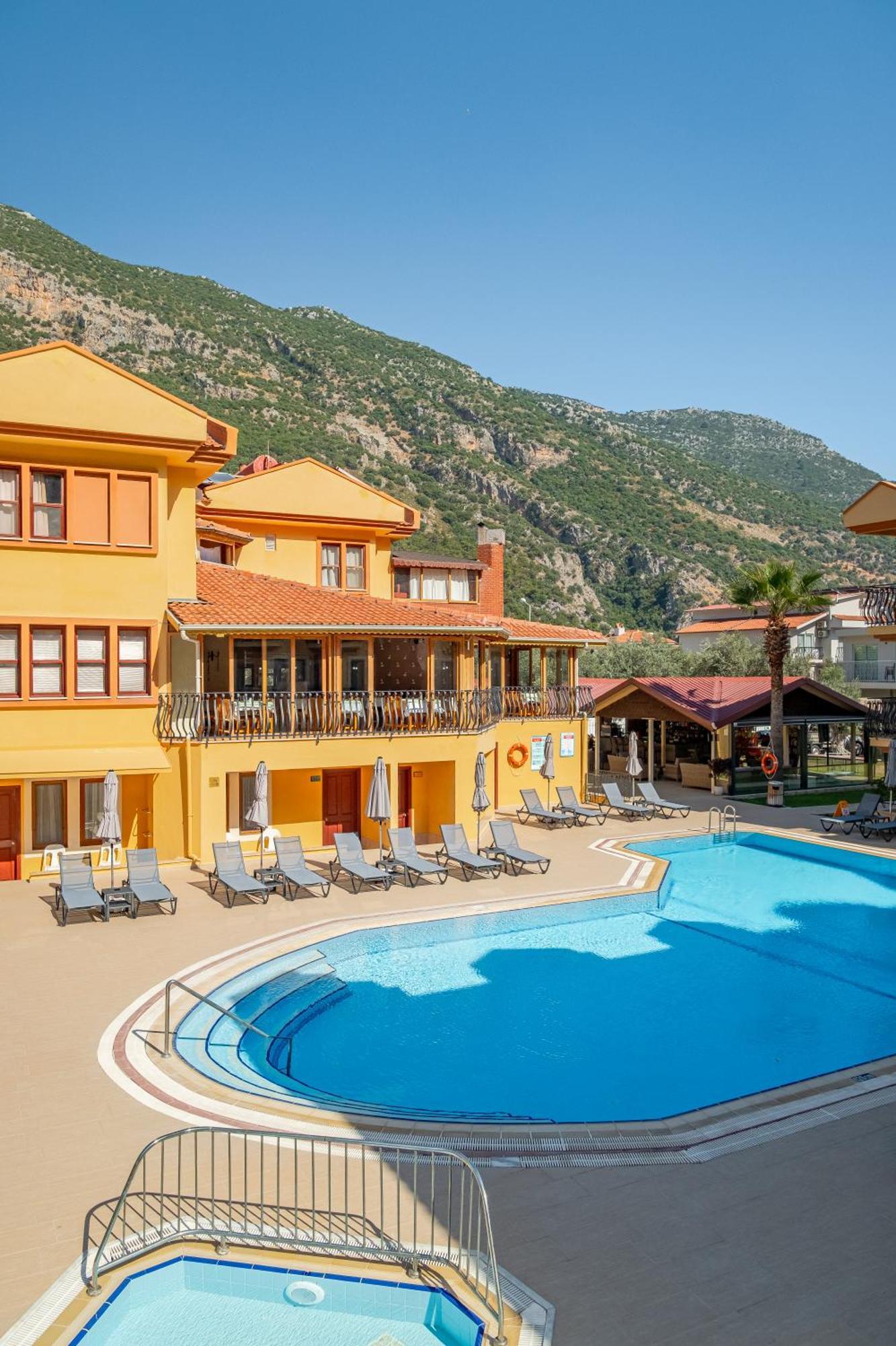 Belcehan Resort Oludeniz