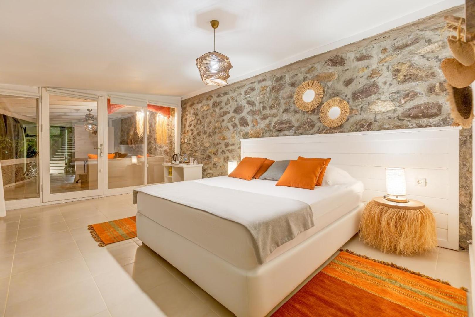 Hotel Casa Daracia *