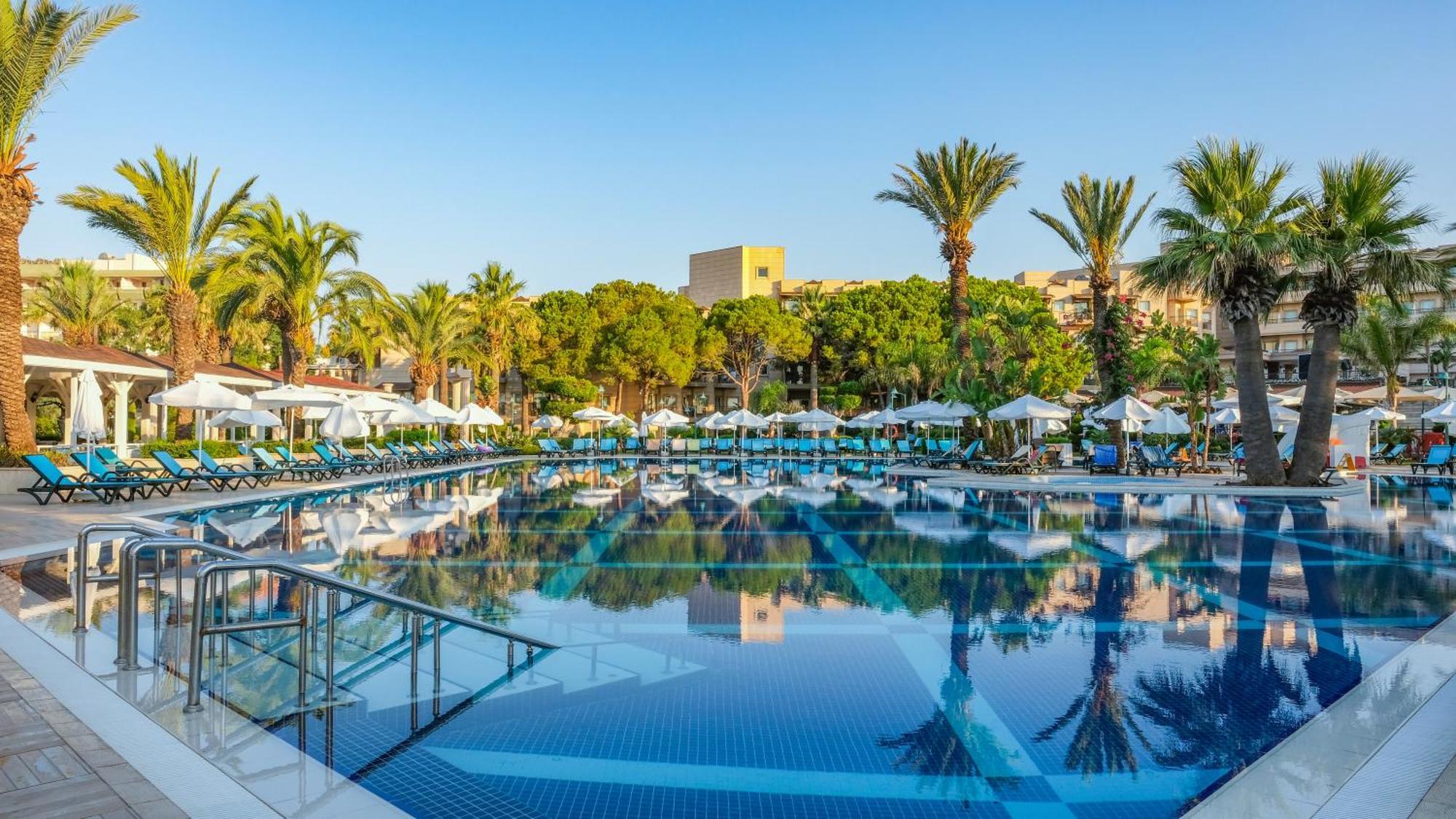 Crystal Tat Golf & 5* Belek